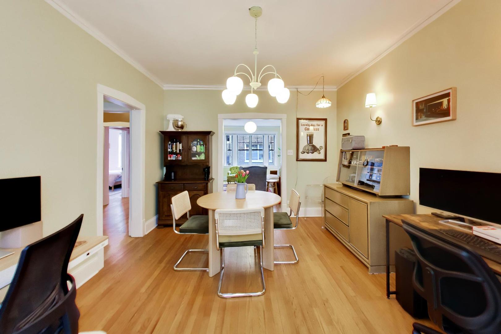 443 N Lombard Avenue #2, Oak Park, IL 60302