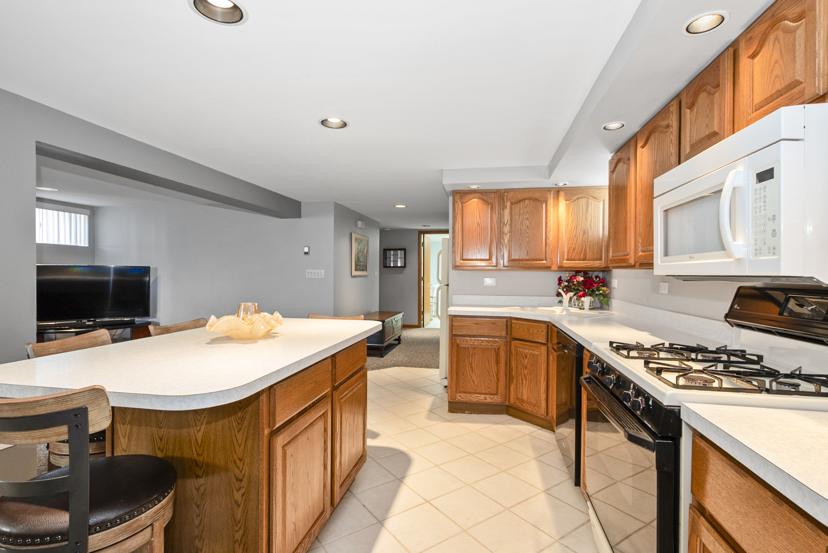 10124 Maple Avenue, Oak Lawn, IL 60453