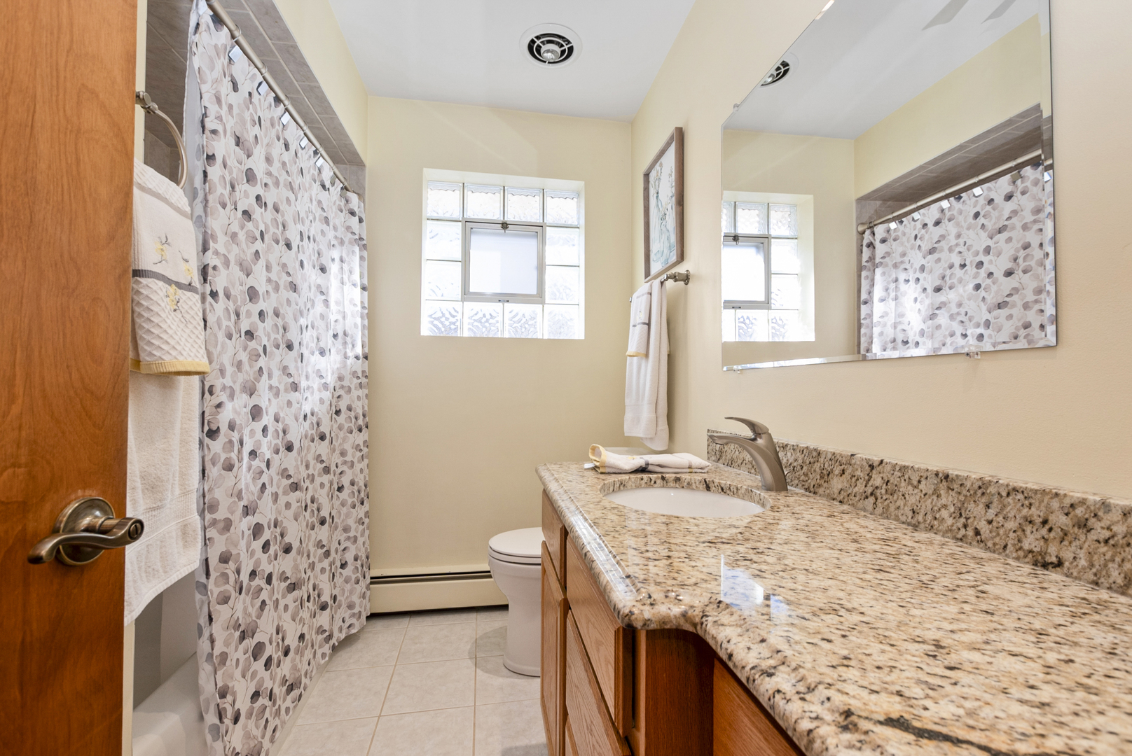 10124 Maple Avenue, Oak Lawn, IL 60453