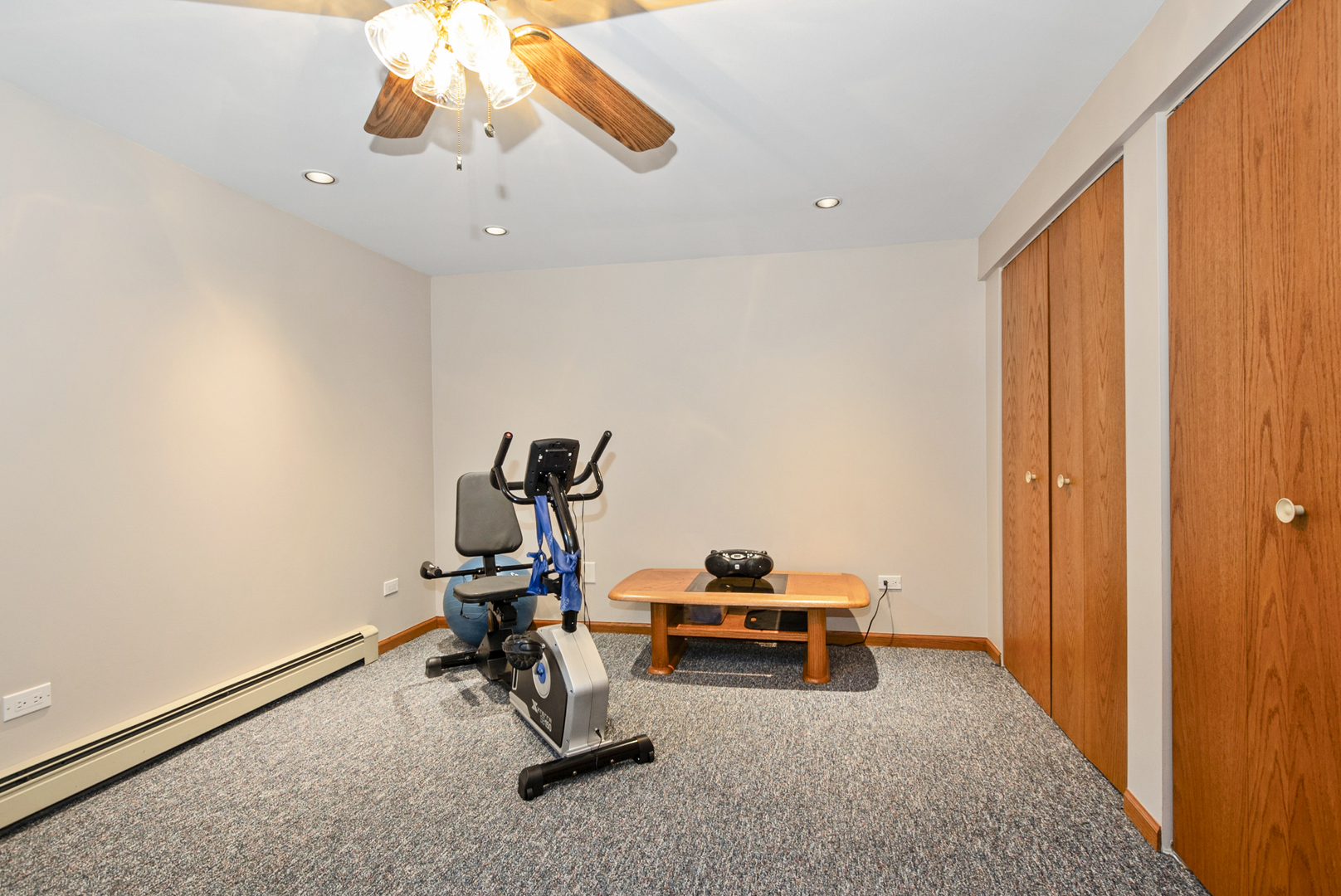 10124 Maple Avenue, Oak Lawn, IL 60453