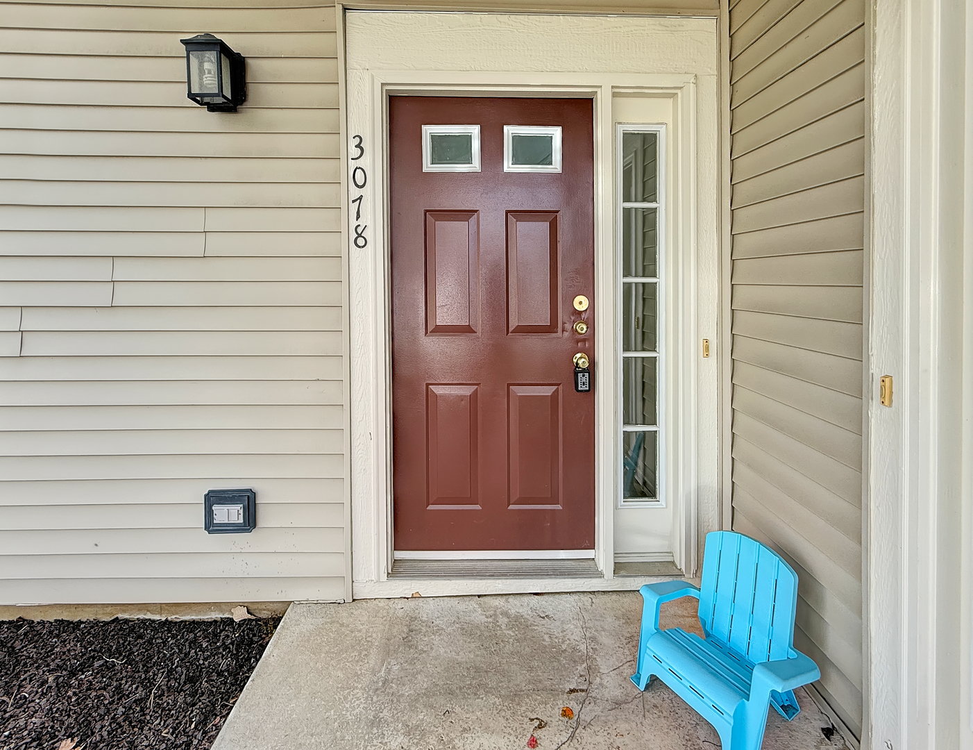 3078 Falling Waters Lane #3078, Lindenhurst, IL 60046