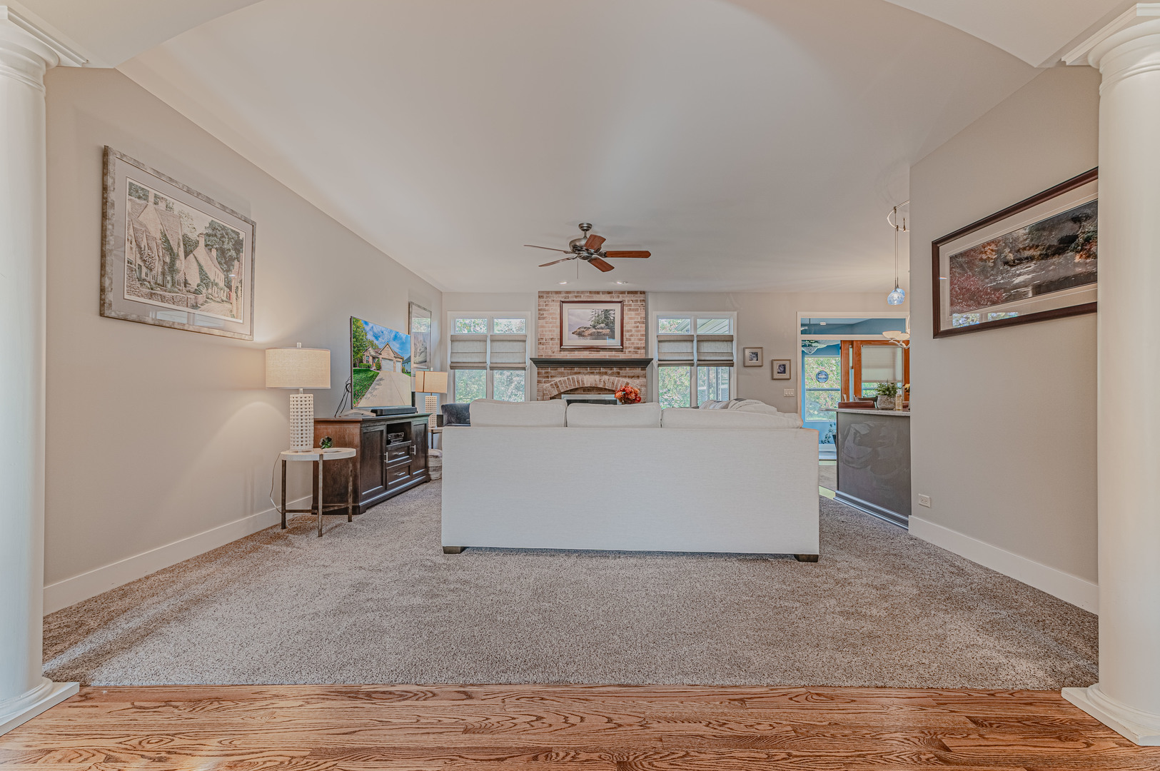 236 Schmidt Drive, Hampshire, IL 60140