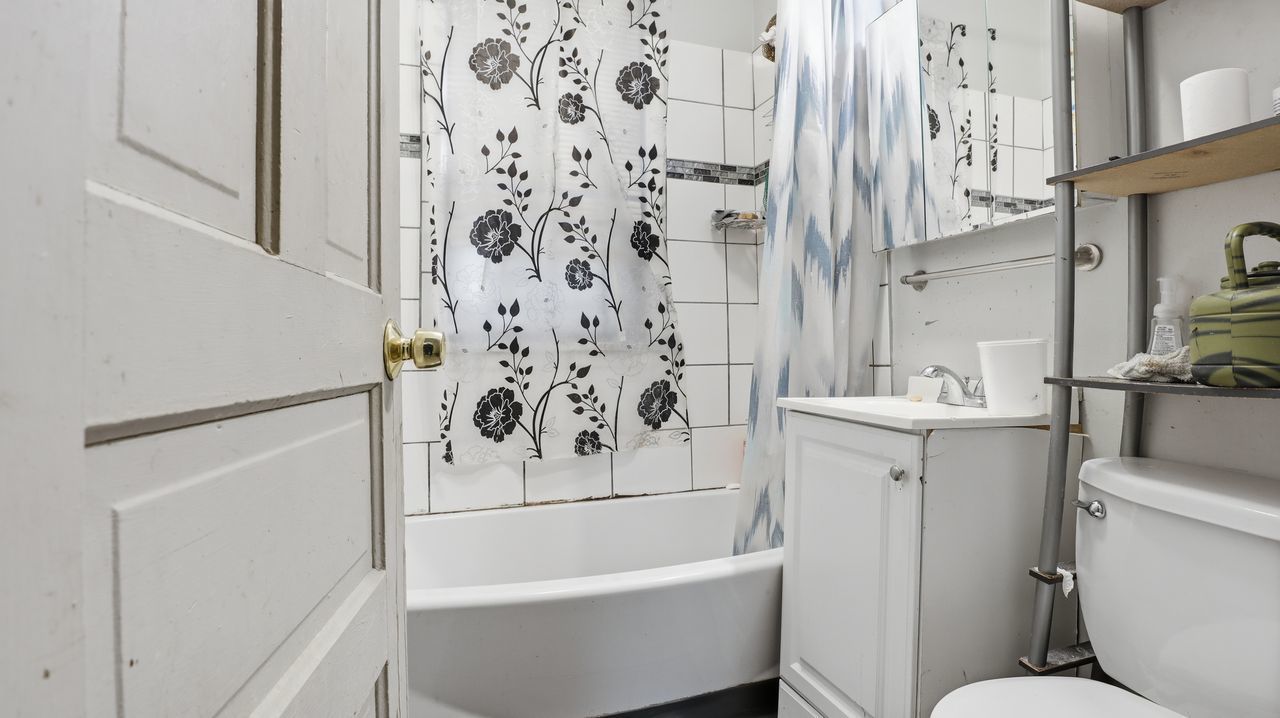 6408 S Aberdeen Street, Chicago, IL 60621