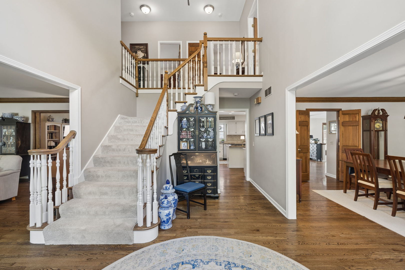 721 BURGESS HILL Road, Naperville, IL 60565