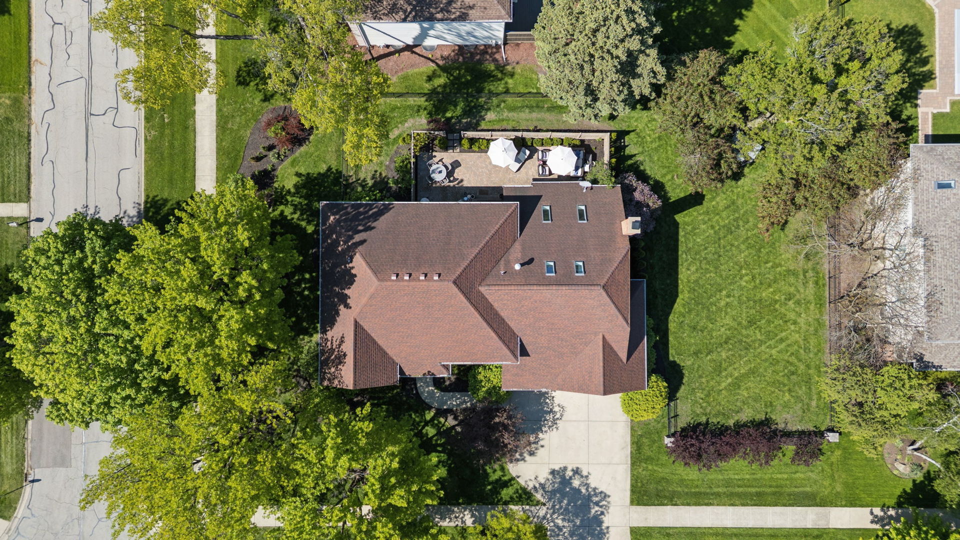721 BURGESS HILL Road, Naperville, IL 60565