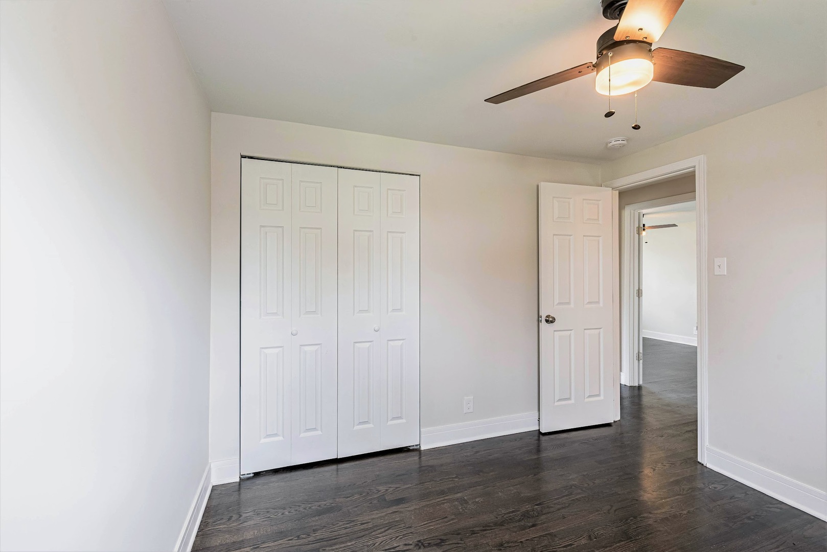 16039 Marion Drive, South Holland, IL 60473