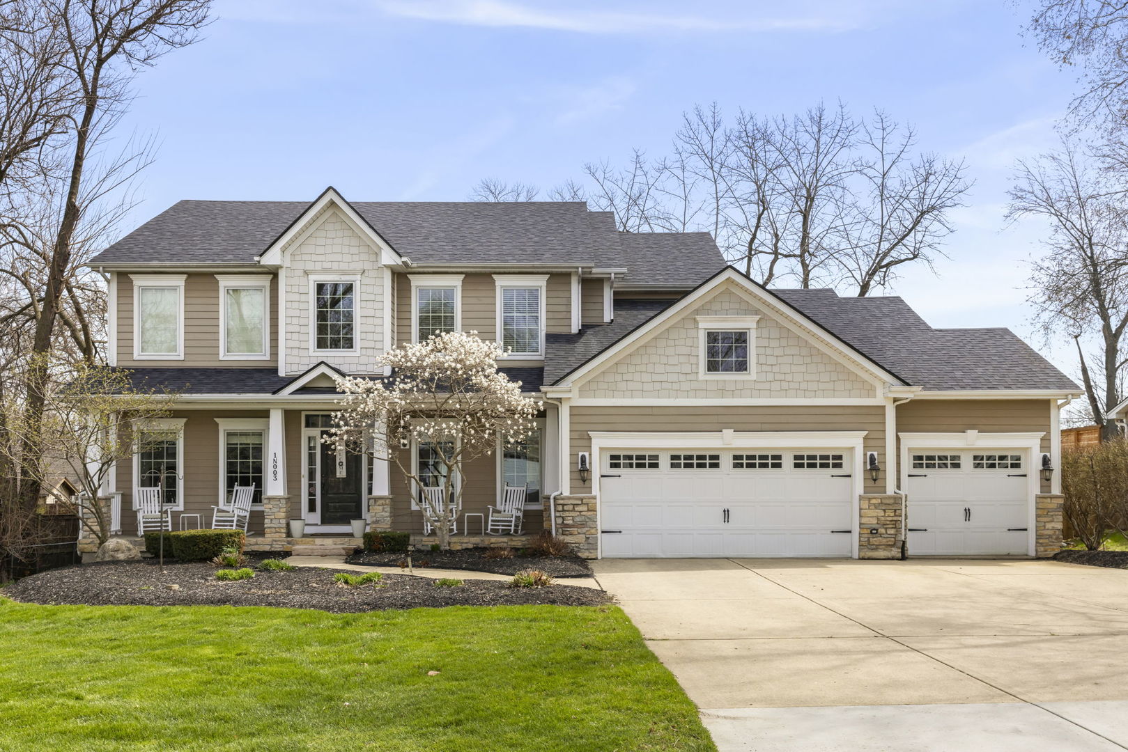 1N003 Richard Avenue, Wheaton, IL 60187