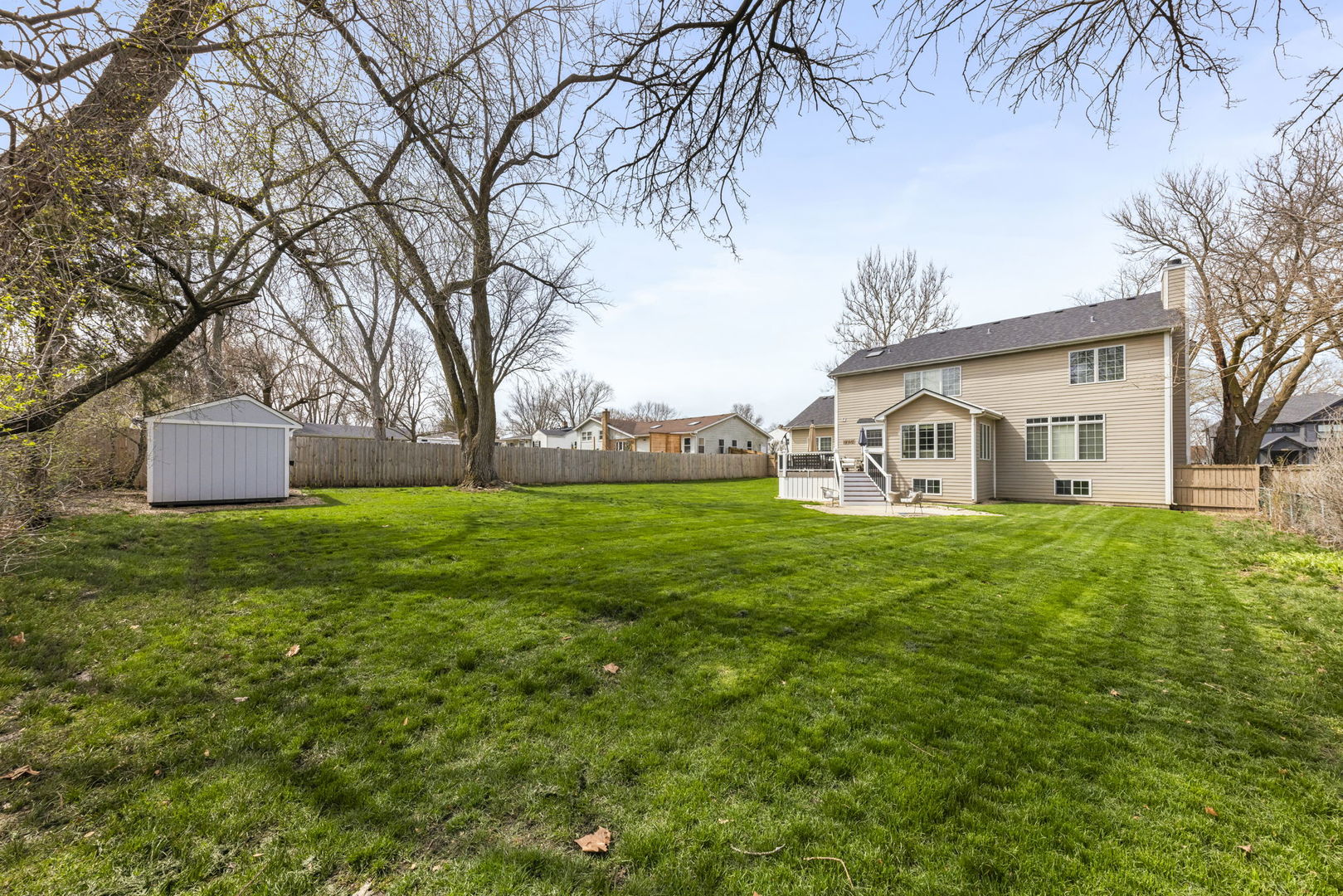 1N003 Richard Avenue, Wheaton, IL 60187