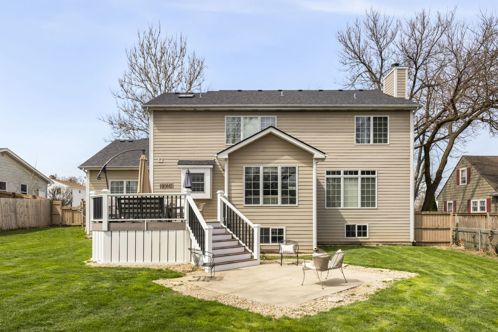 1N003 Richard Avenue, Wheaton, IL 60187