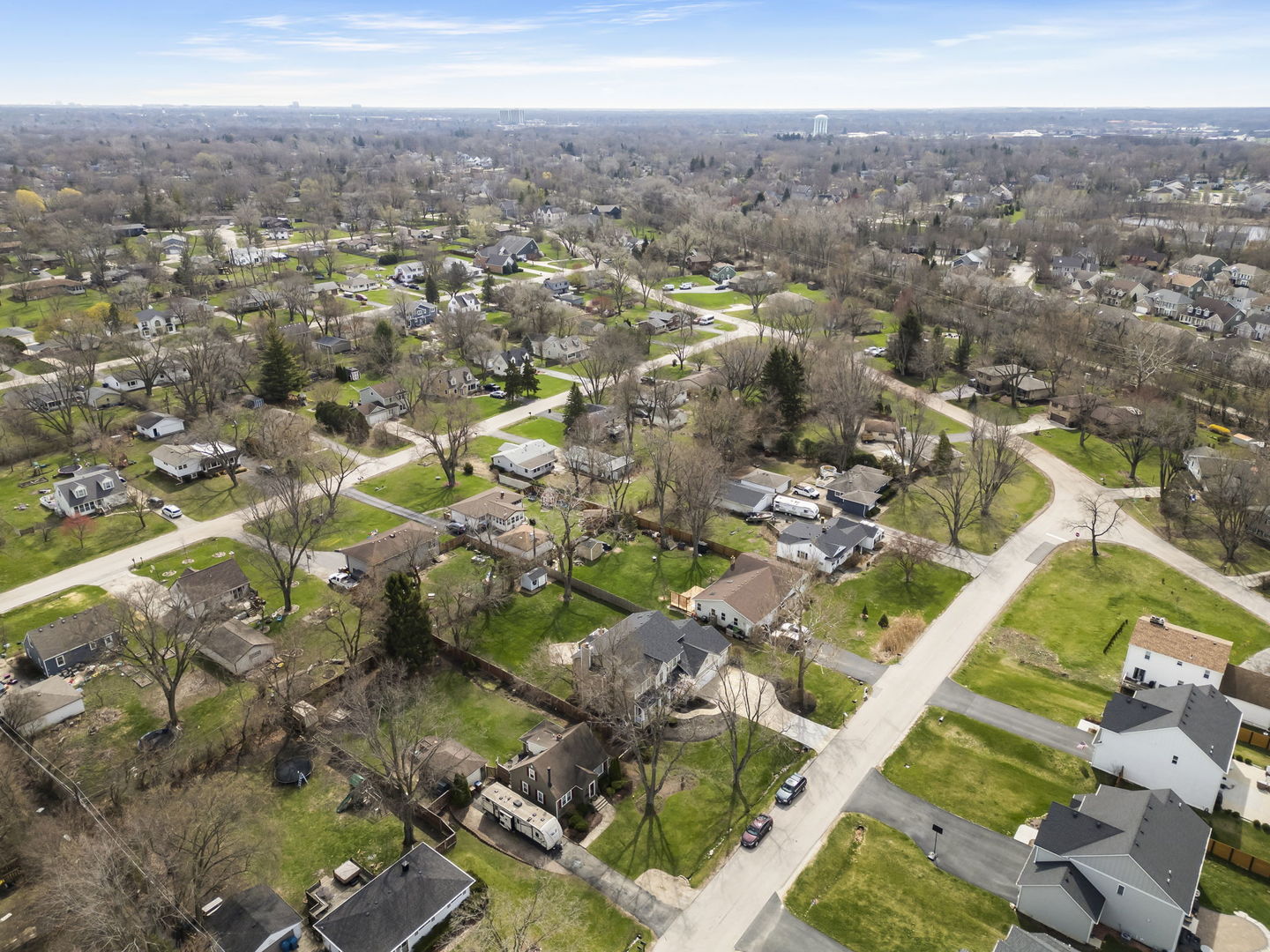 1N003 Richard Avenue, Wheaton, IL 60187