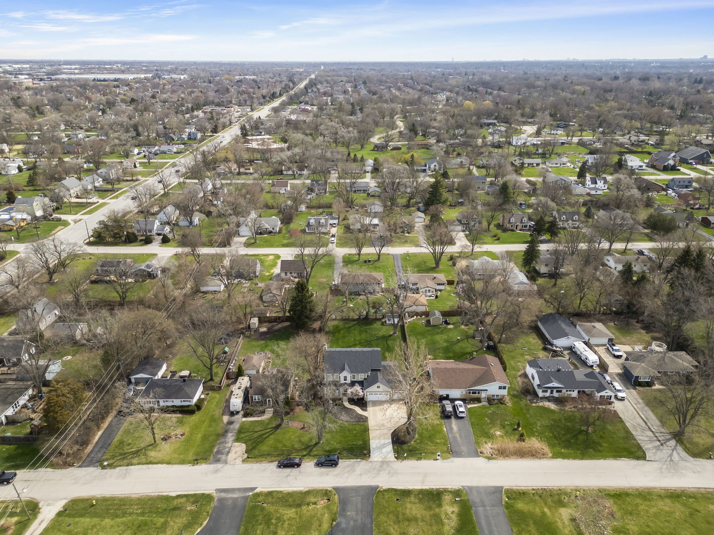 1N003 Richard Avenue, Wheaton, IL 60187