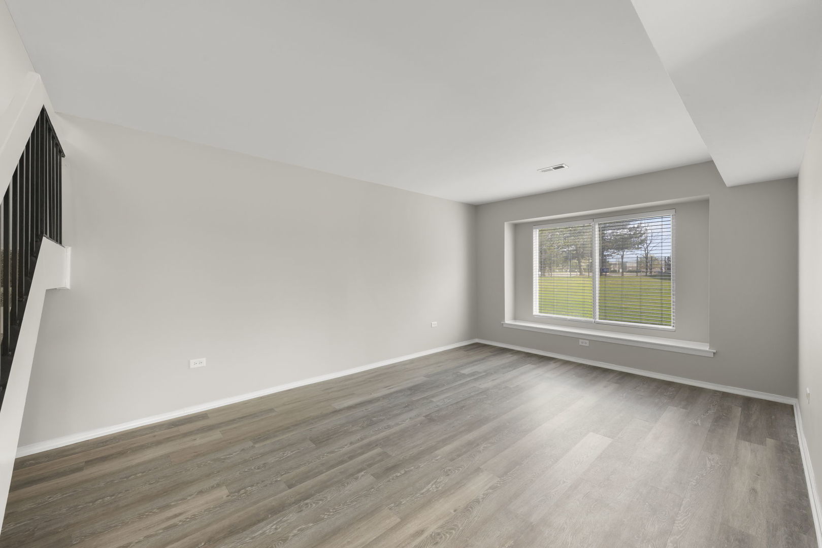 9E Fernwood Drive, Bolingbrook, IL 60440