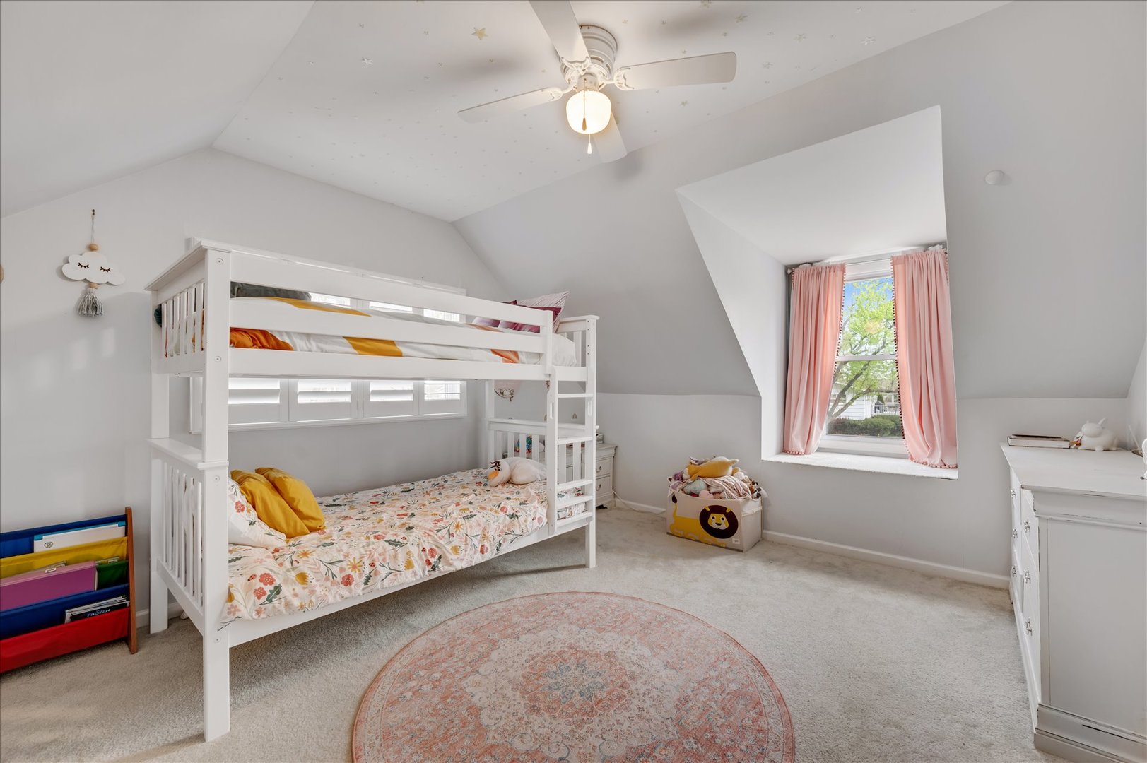 575 Jamison Lane, Hoffman Estates, IL 60169