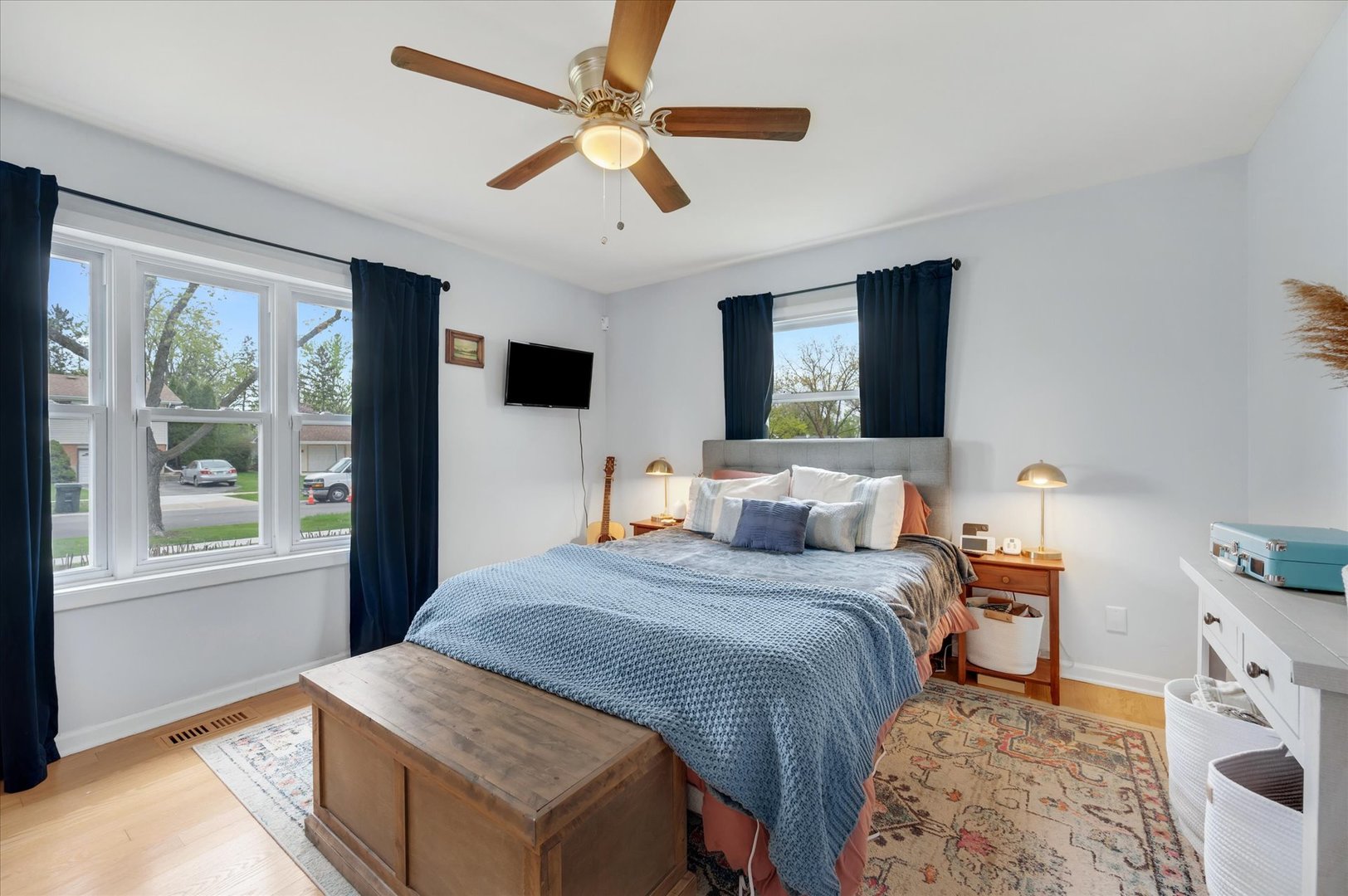 575 Jamison Lane, Hoffman Estates, IL 60169