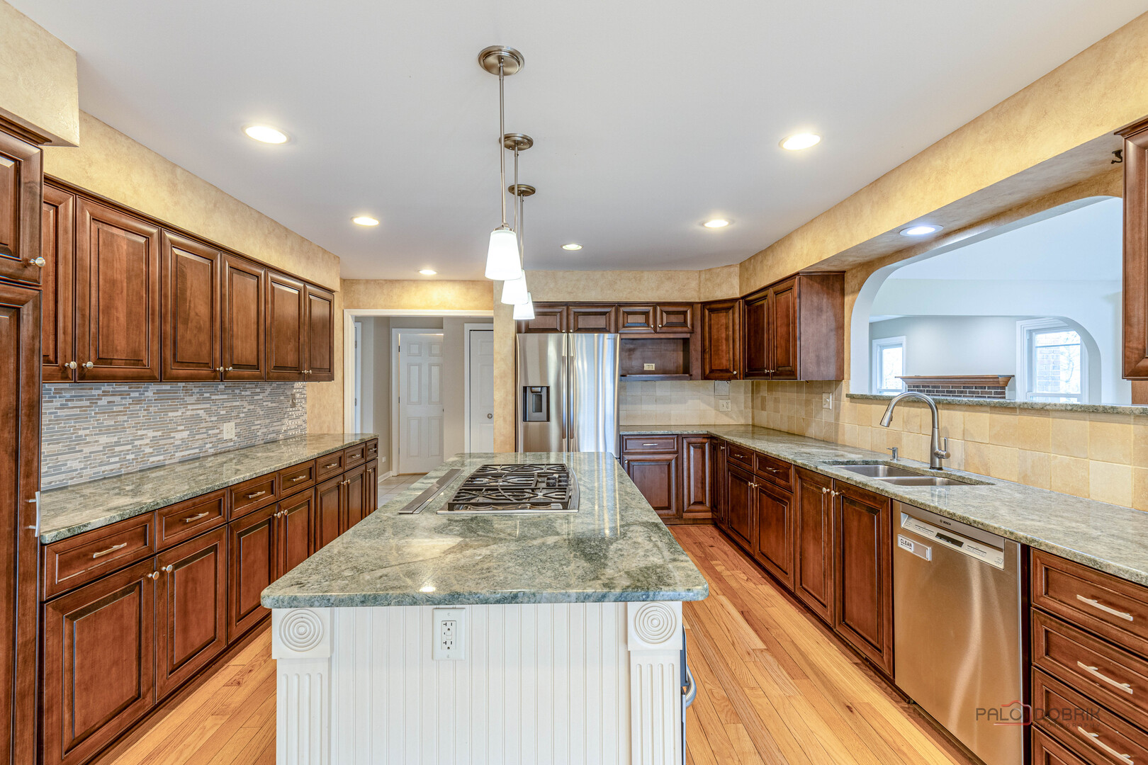 383 Barn Swallow Lane, Vernon Hills, IL 60061