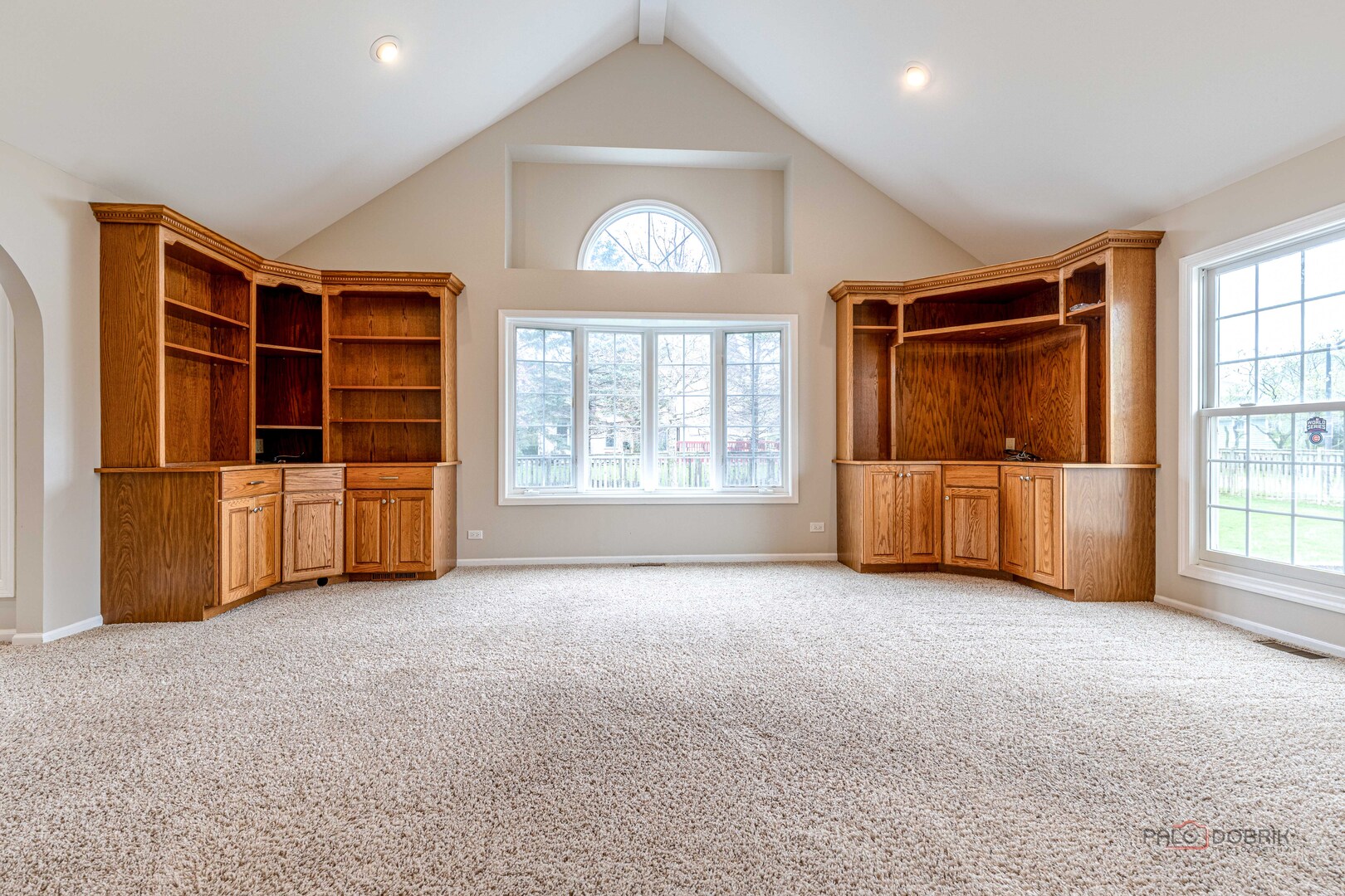 383 Barn Swallow Lane, Vernon Hills, IL 60061