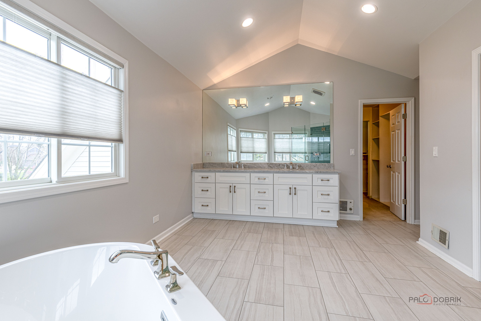 383 Barn Swallow Lane, Vernon Hills, IL 60061