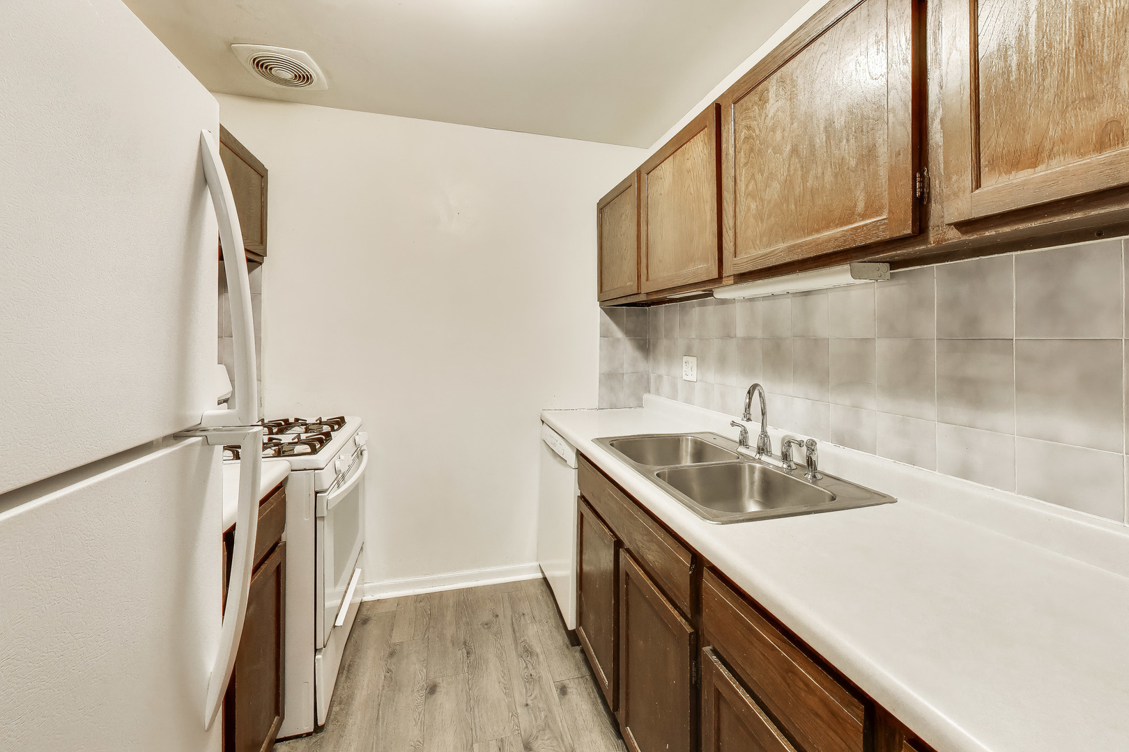 2A E DUNDEE QUARTER Drive #208, Palatine, IL 60074