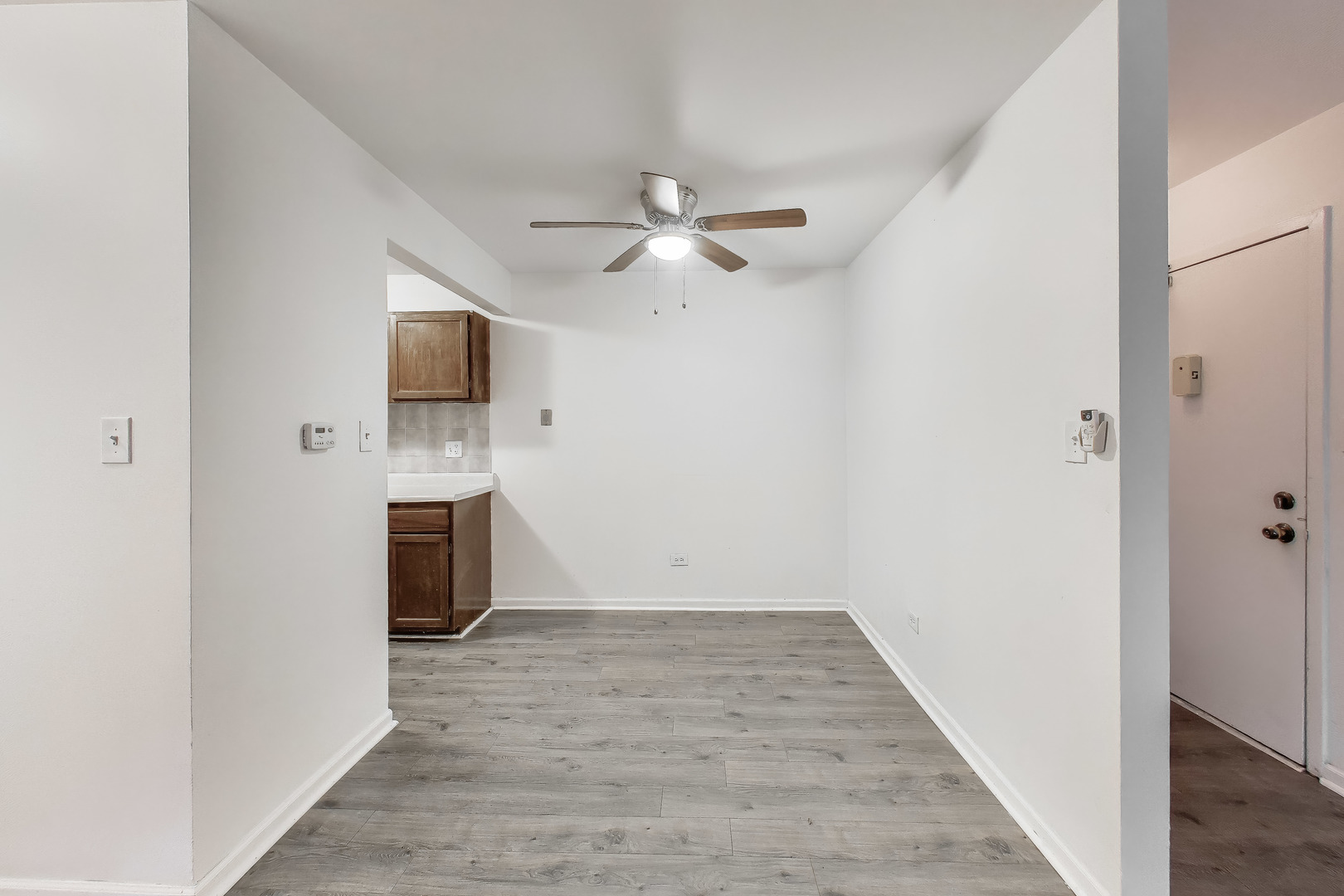 2A E DUNDEE QUARTER Drive #208, Palatine, IL 60074