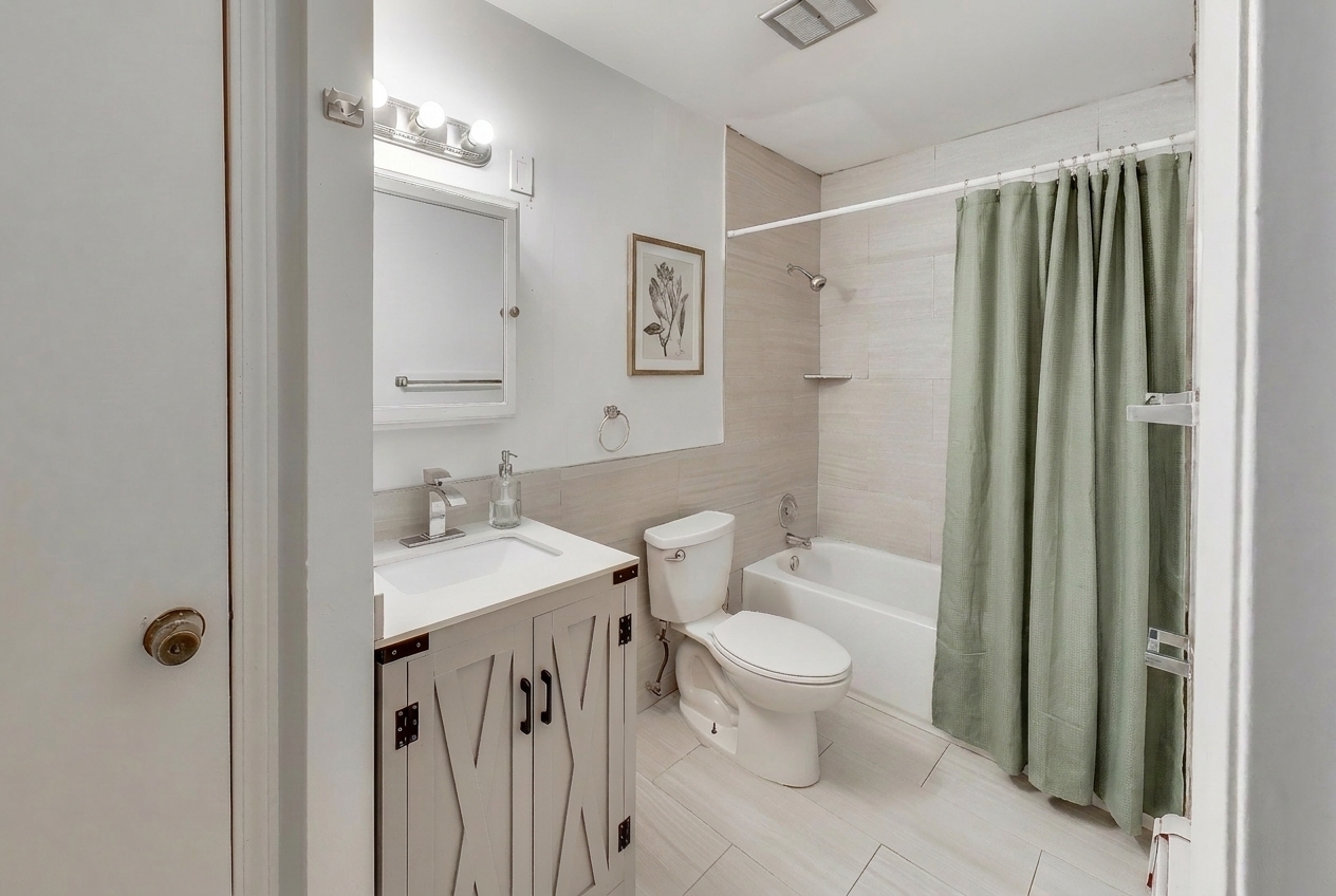 2A E DUNDEE QUARTER Drive #208, Palatine, IL 60074