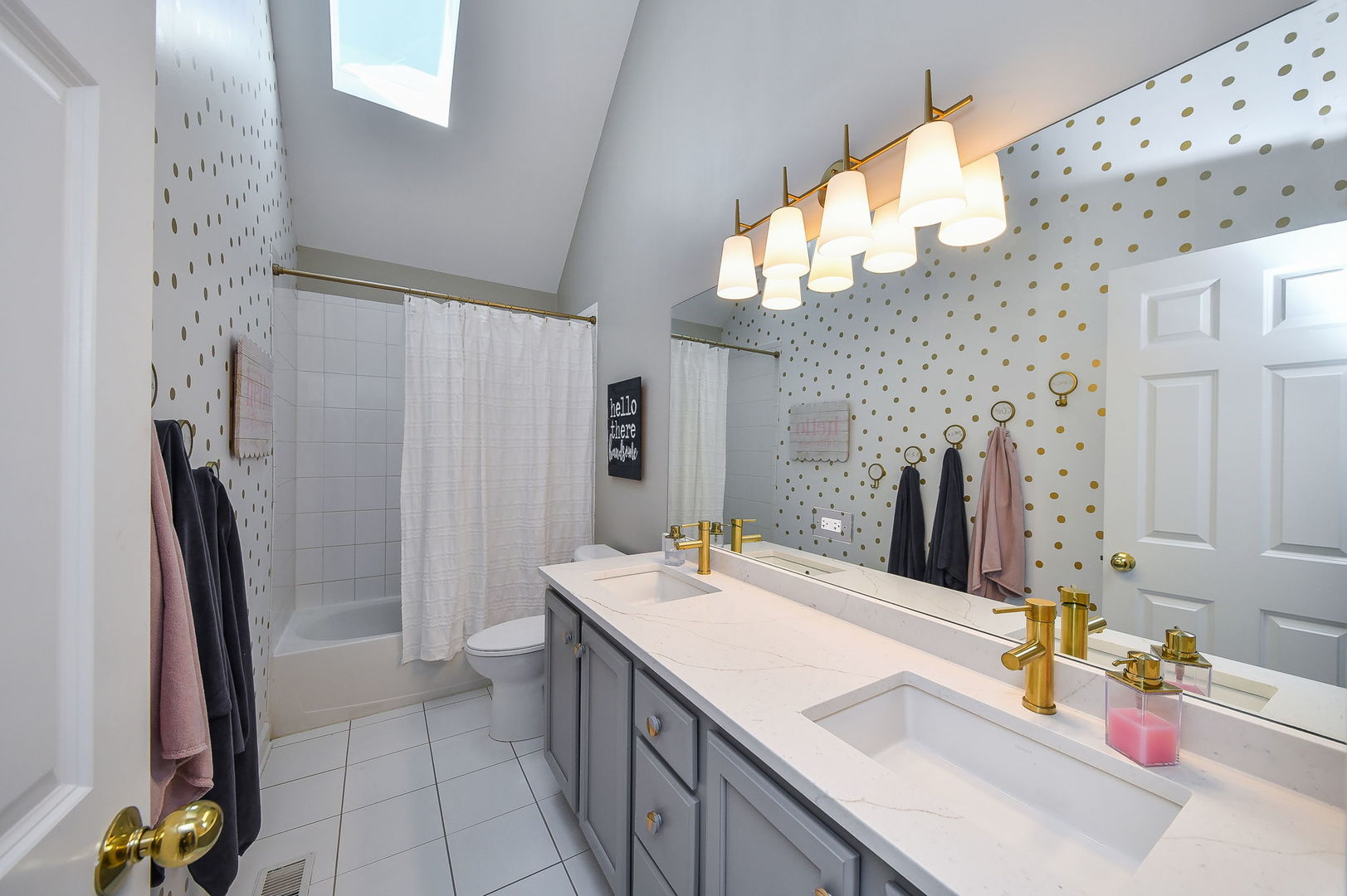 2703 Rutland Road, Naperville, IL 60564