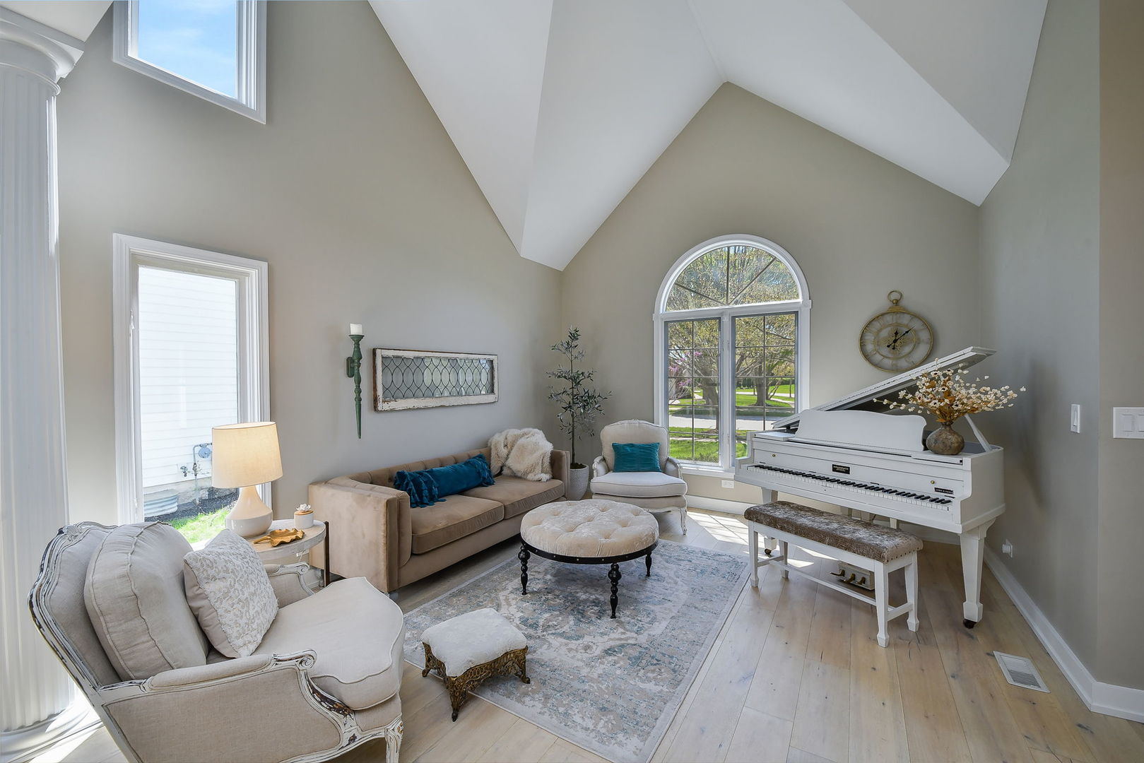 2703 Rutland Road, Naperville, IL 60564