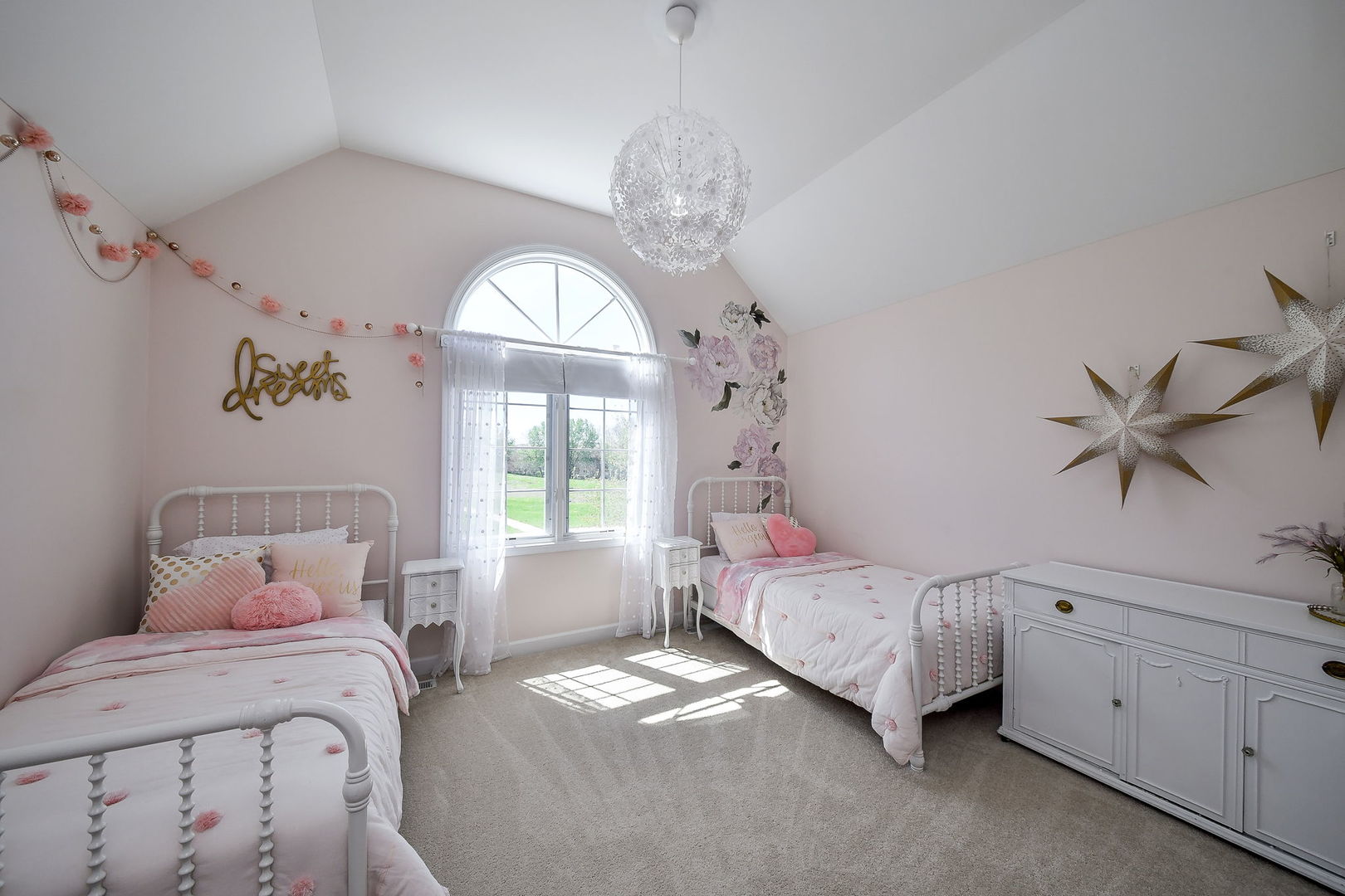 2703 Rutland Road, Naperville, IL 60564