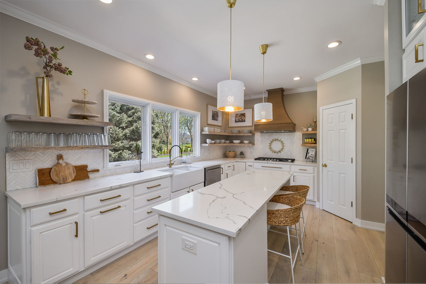 2703 Rutland Road, Naperville, IL 60564