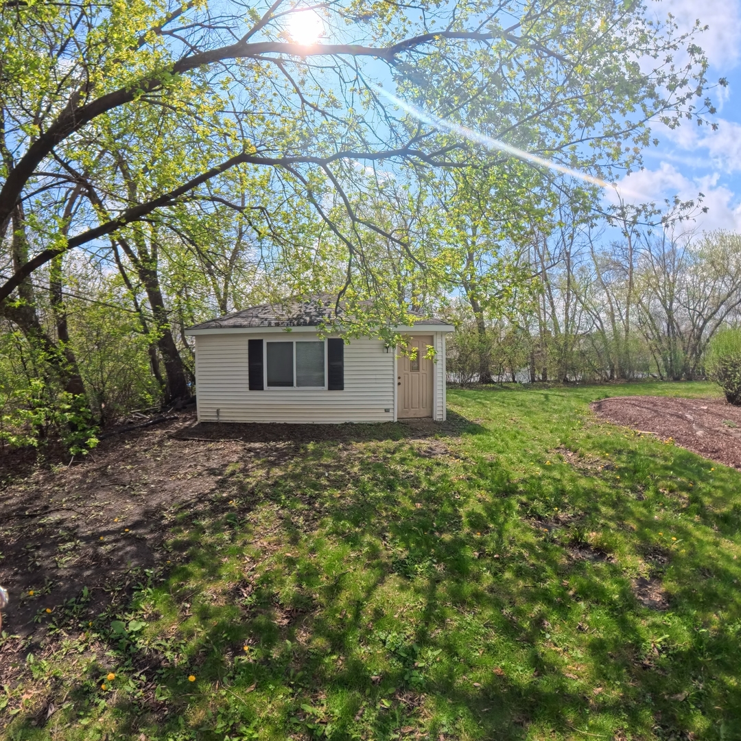 805 E Palatine Road, Palatine, IL 60074