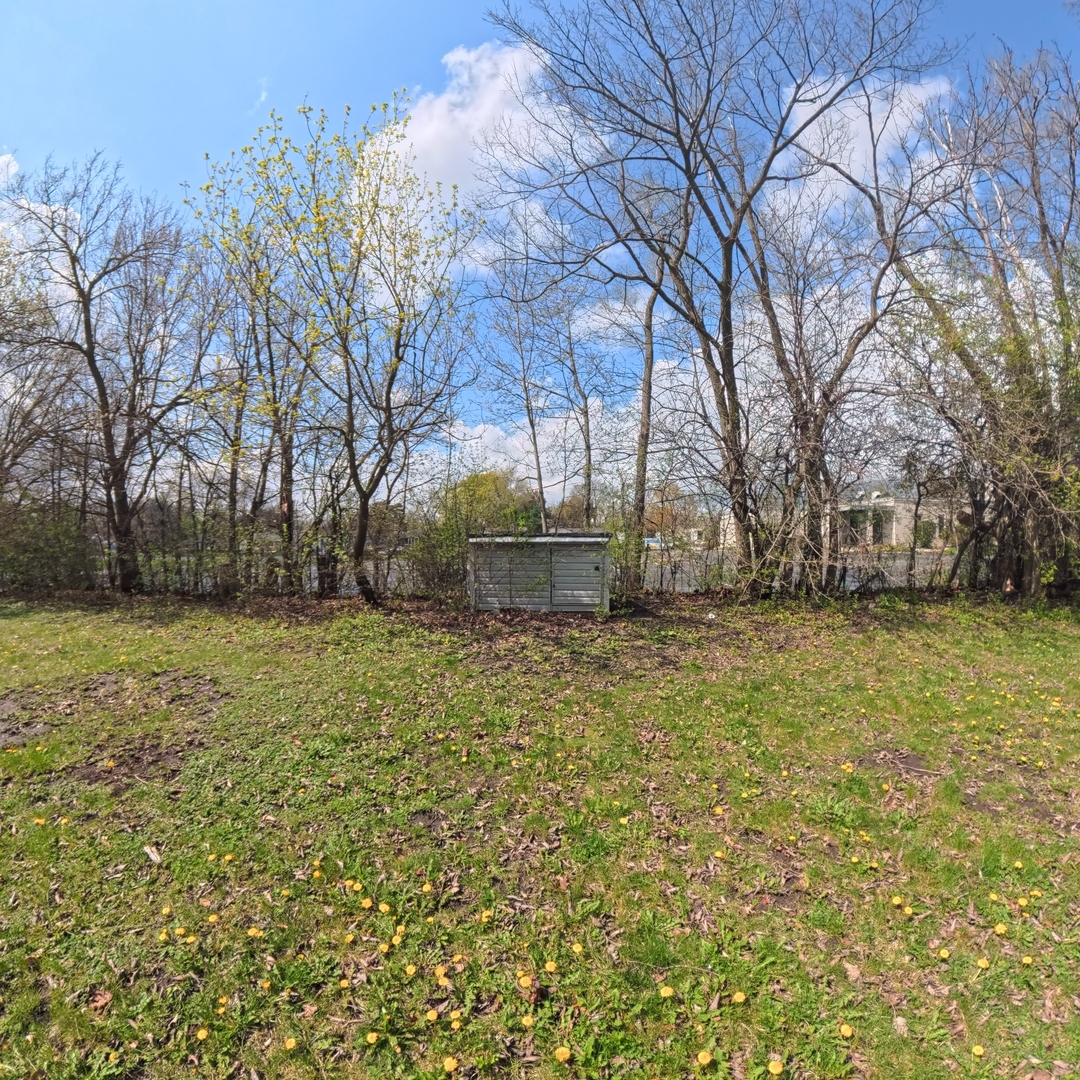 805 E Palatine Road, Palatine, IL 60074