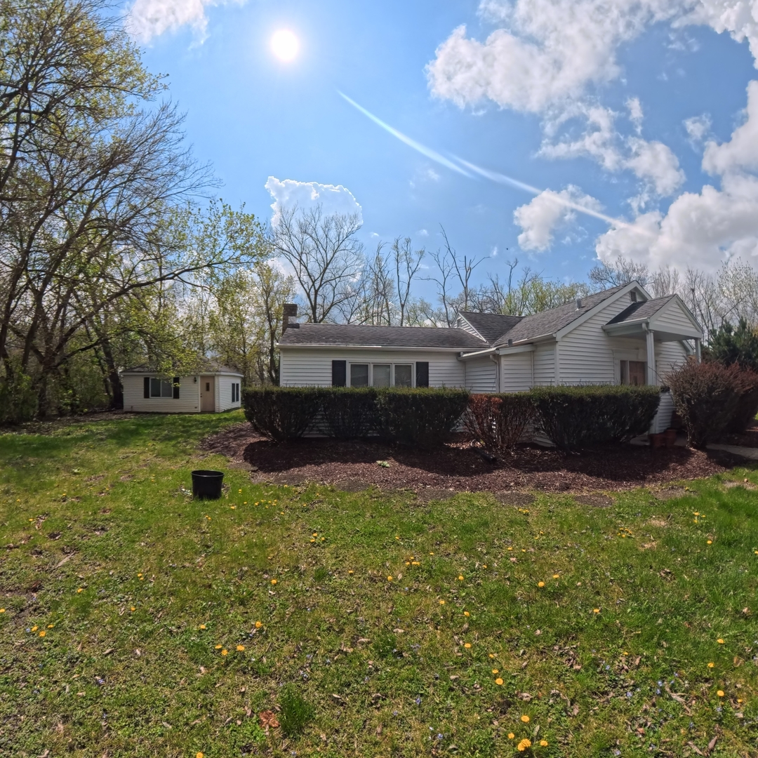 805 E Palatine Road, Palatine, IL 60074