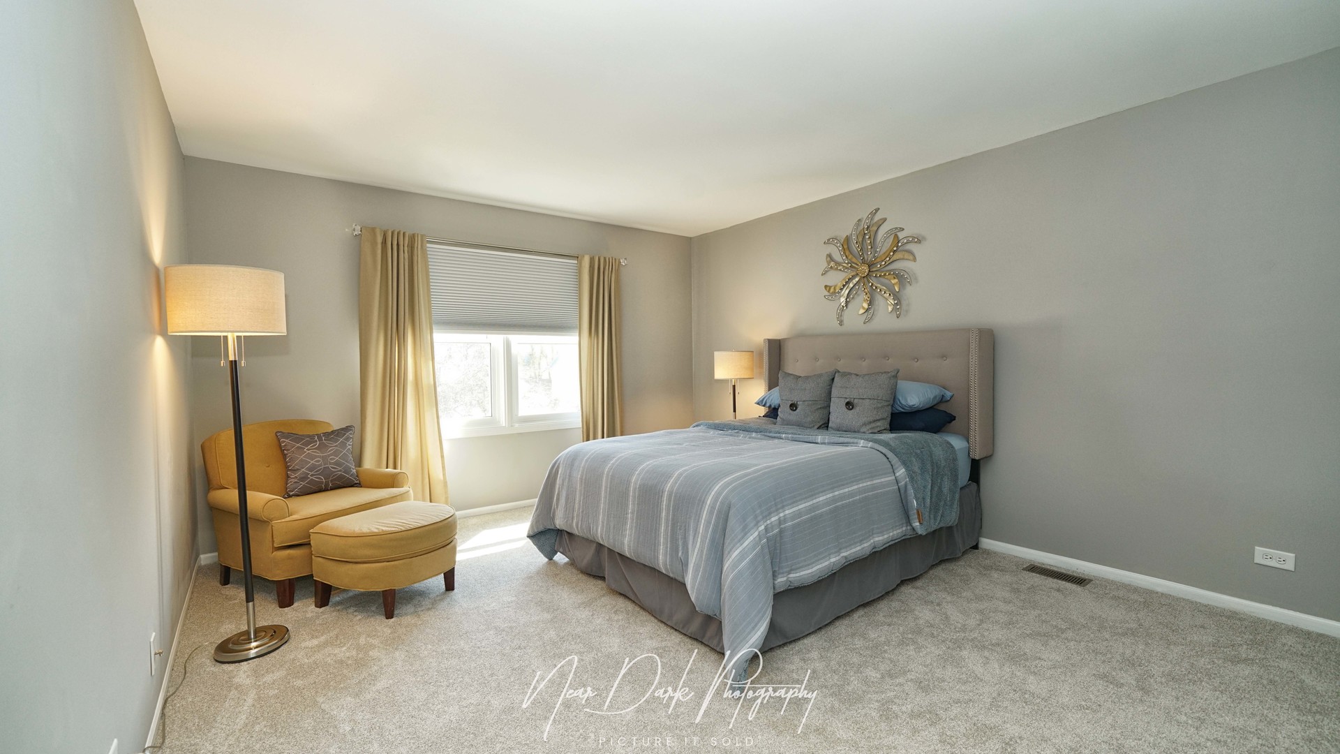 3240 Midlane Drive, Wadsworth, IL 60083