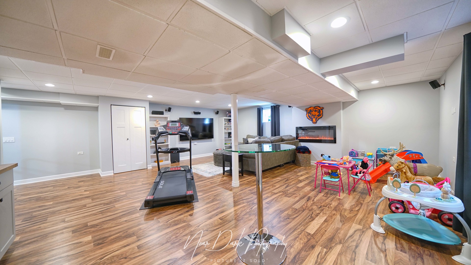 3240 Midlane Drive, Wadsworth, IL 60083