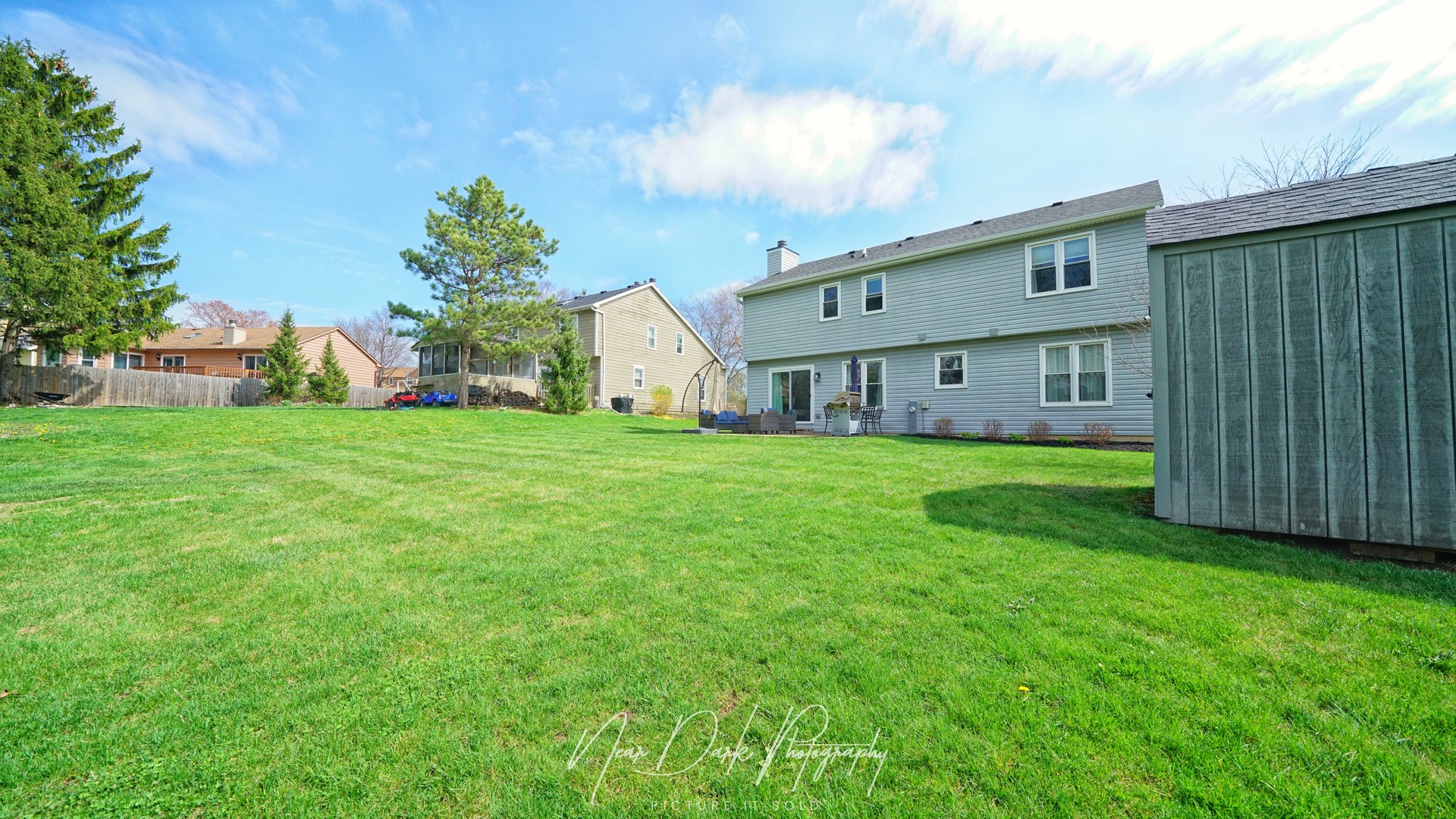 3240 Midlane Drive, Wadsworth, IL 60083