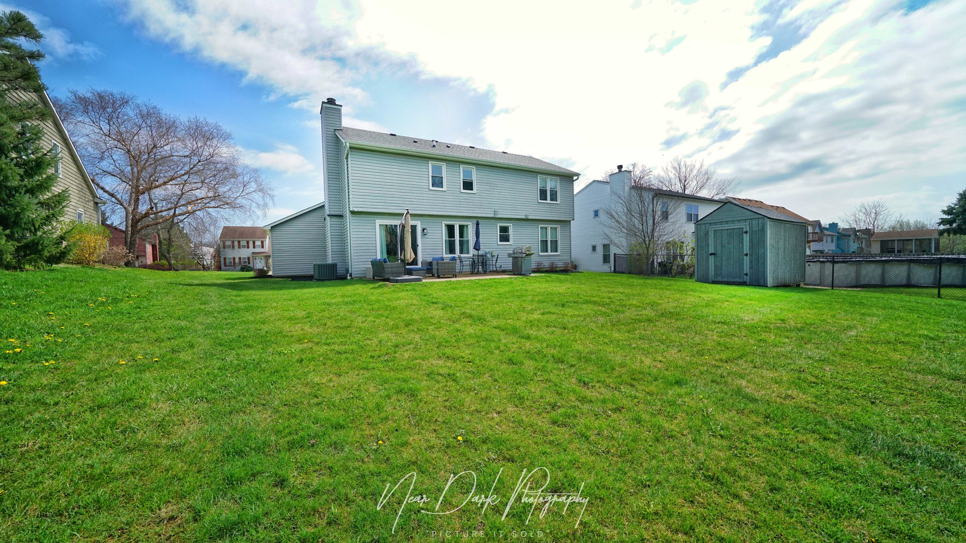 3240 Midlane Drive, Wadsworth, IL 60083