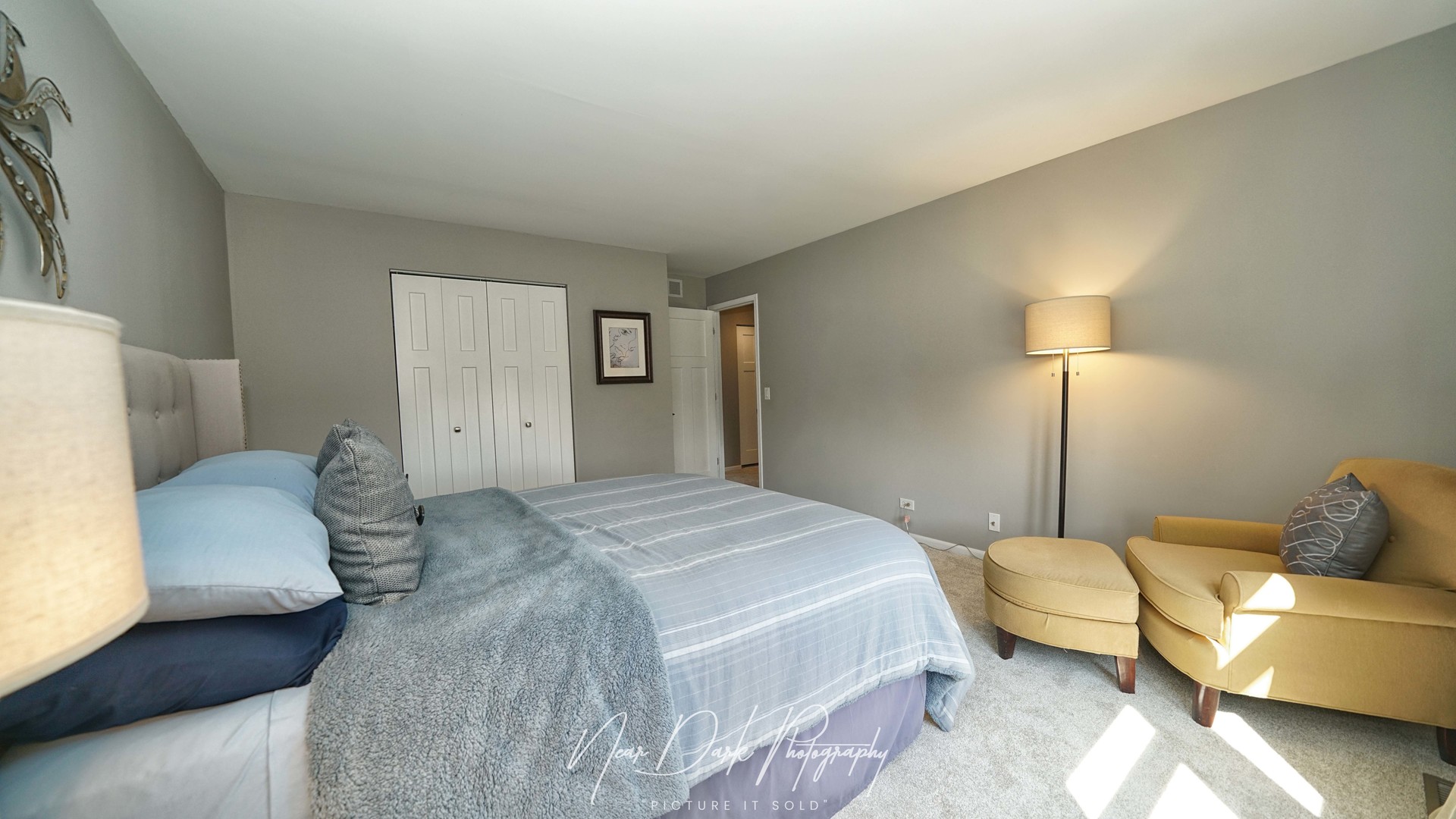 3240 Midlane Drive, Wadsworth, IL 60083