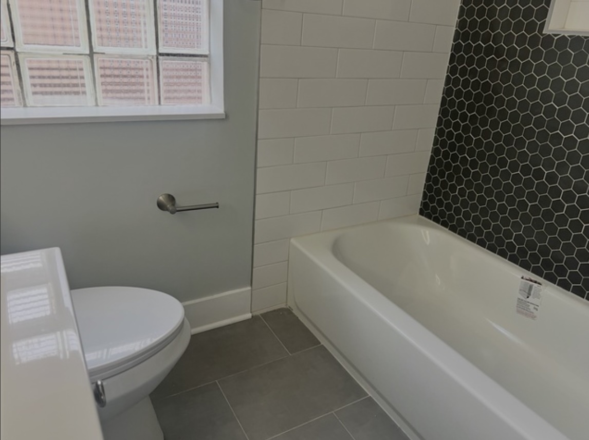 9028 S Carpenter Street, Chicago, IL 60620