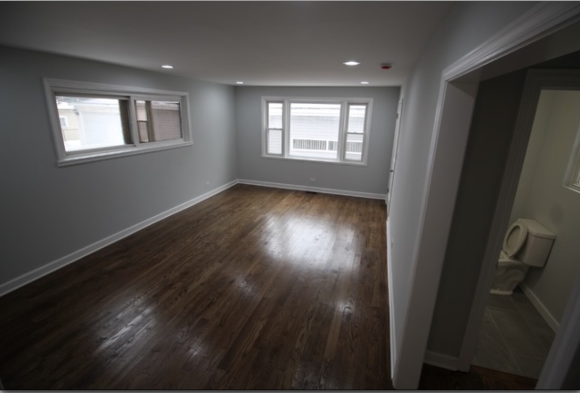 9028 S Carpenter Street, Chicago, IL 60620