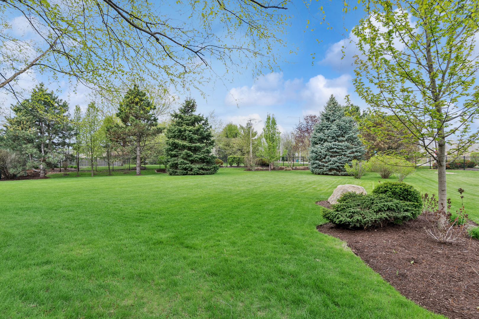 25822 Meadowland Circle, Plainfield, IL 60585