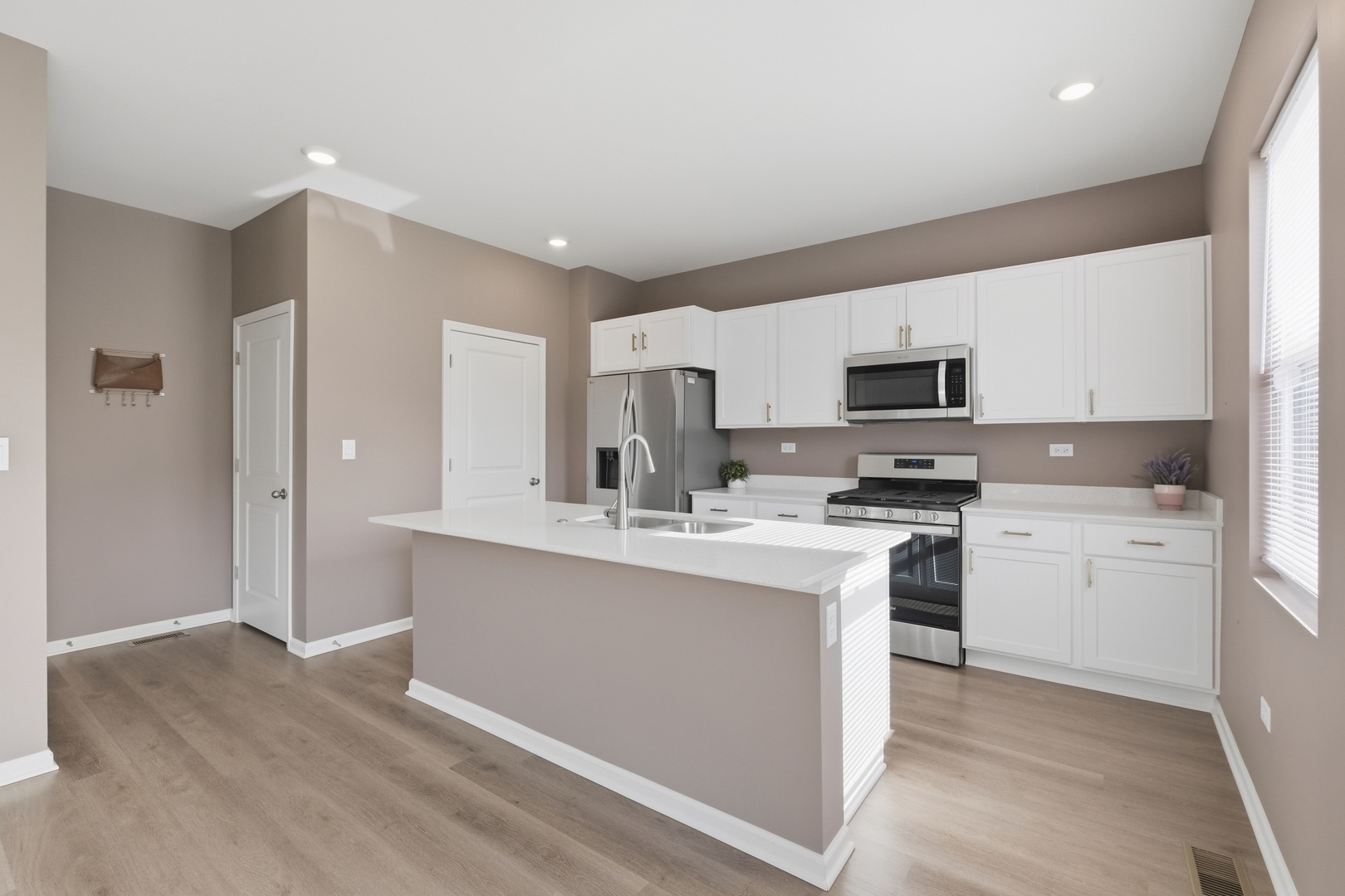 Plainfield, IL 60544