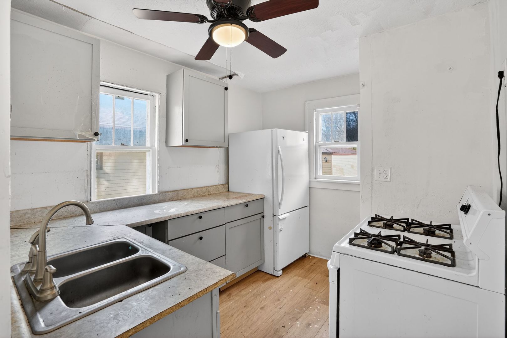 1126 Ashland Avenue, Rockford, IL 61101