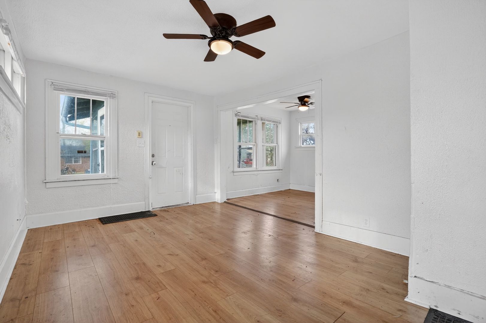 1126 Ashland Avenue, Rockford, IL 61101