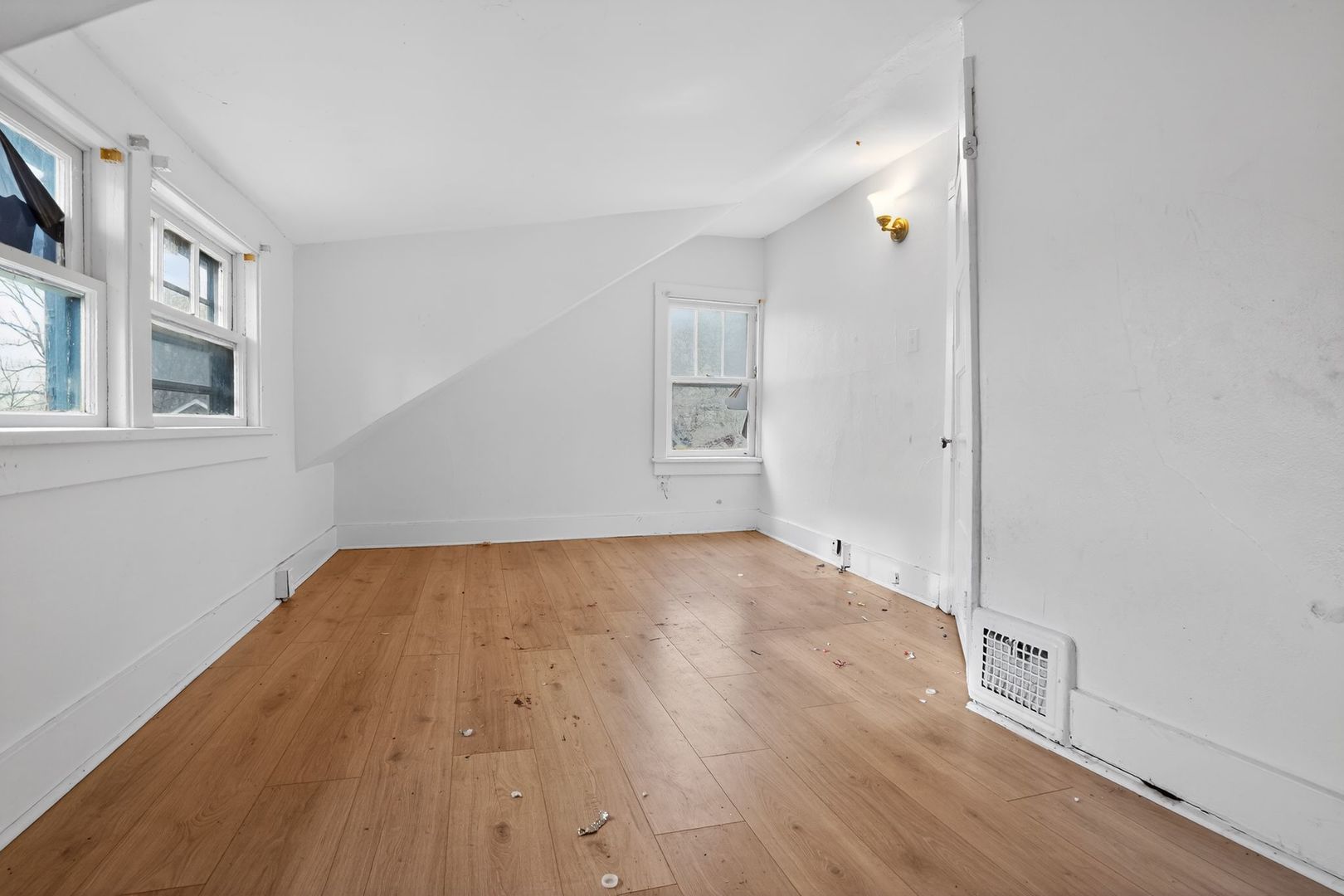 1126 Ashland Avenue, Rockford, IL 61101