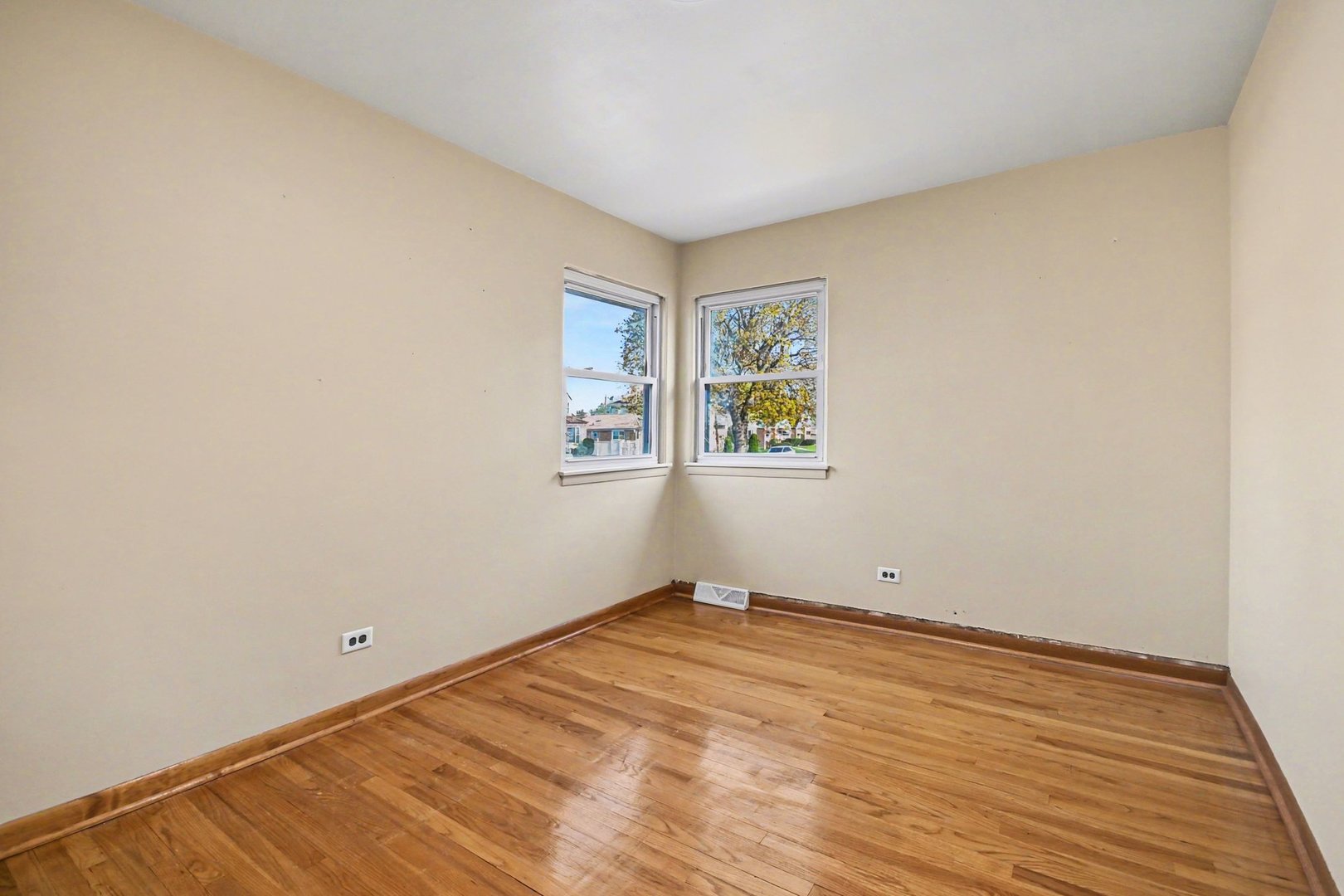 2301 Elm Street, River Grove, IL 60171