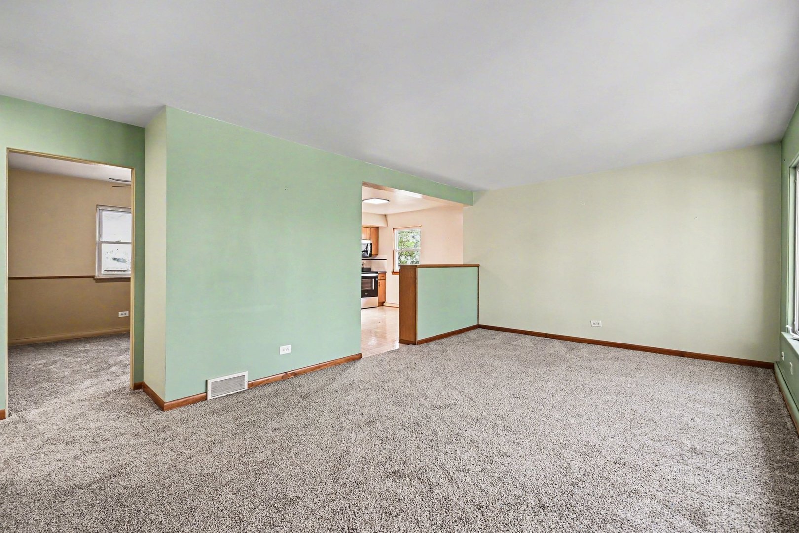 2301 Elm Street, River Grove, IL 60171