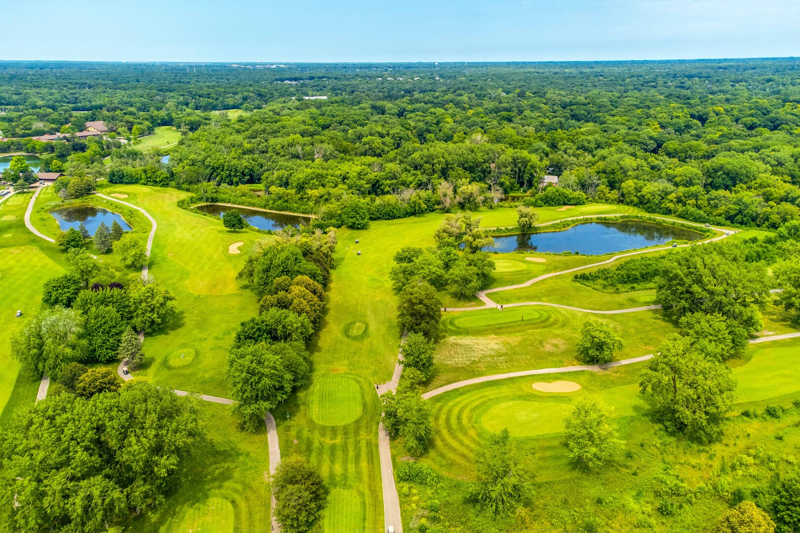 209 Rivershire Lane #203, Lincolnshire, IL 60069