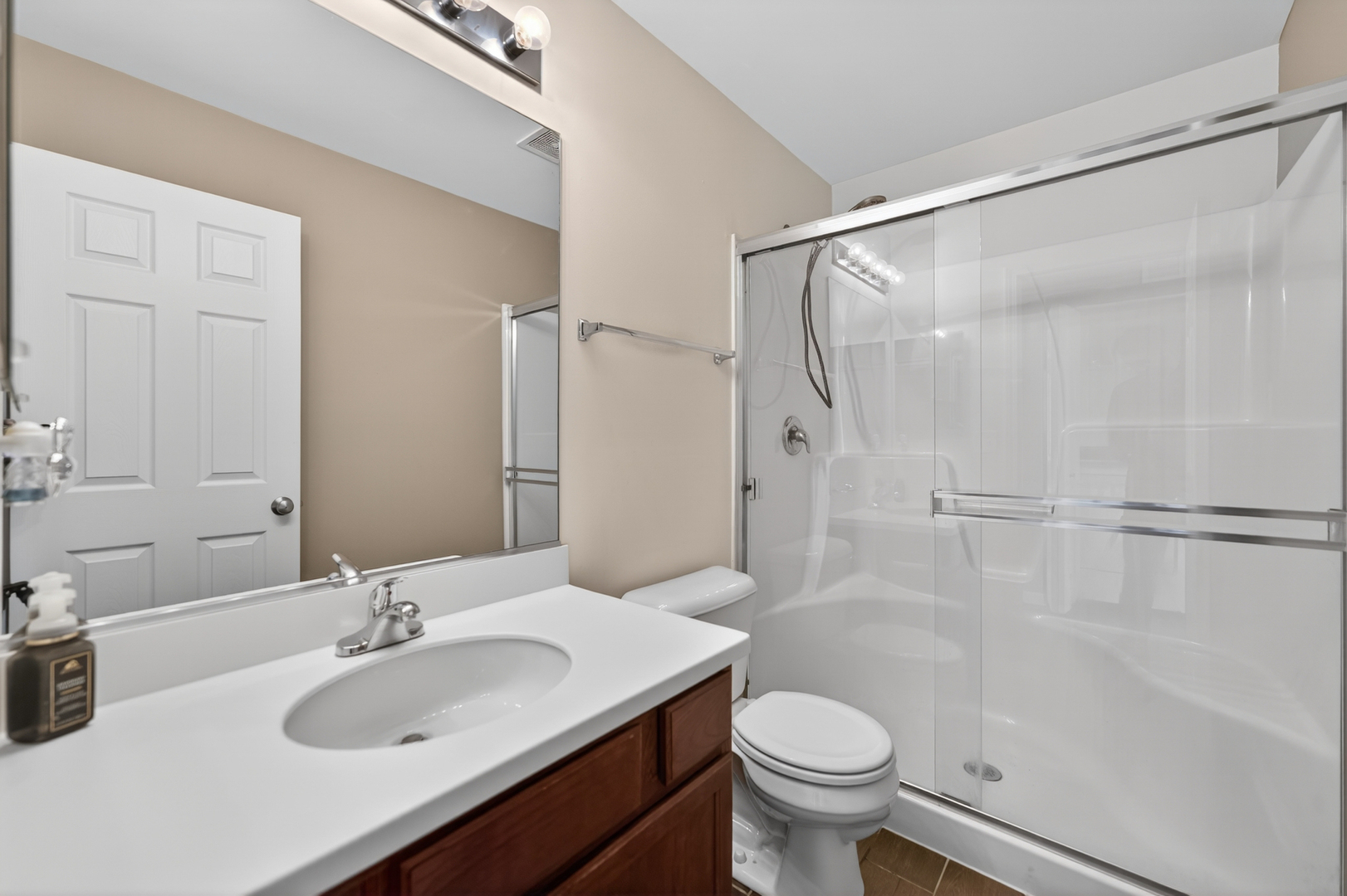 696 Vine Street, Hampshire, IL 60140