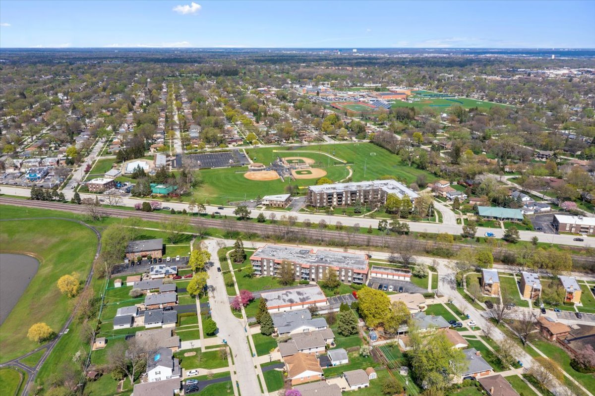 1255 W Prospect Avenue #109, Mount Prospect, IL 60056