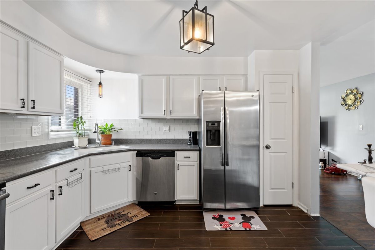 1255 W Prospect Avenue #109, Mount Prospect, IL 60056