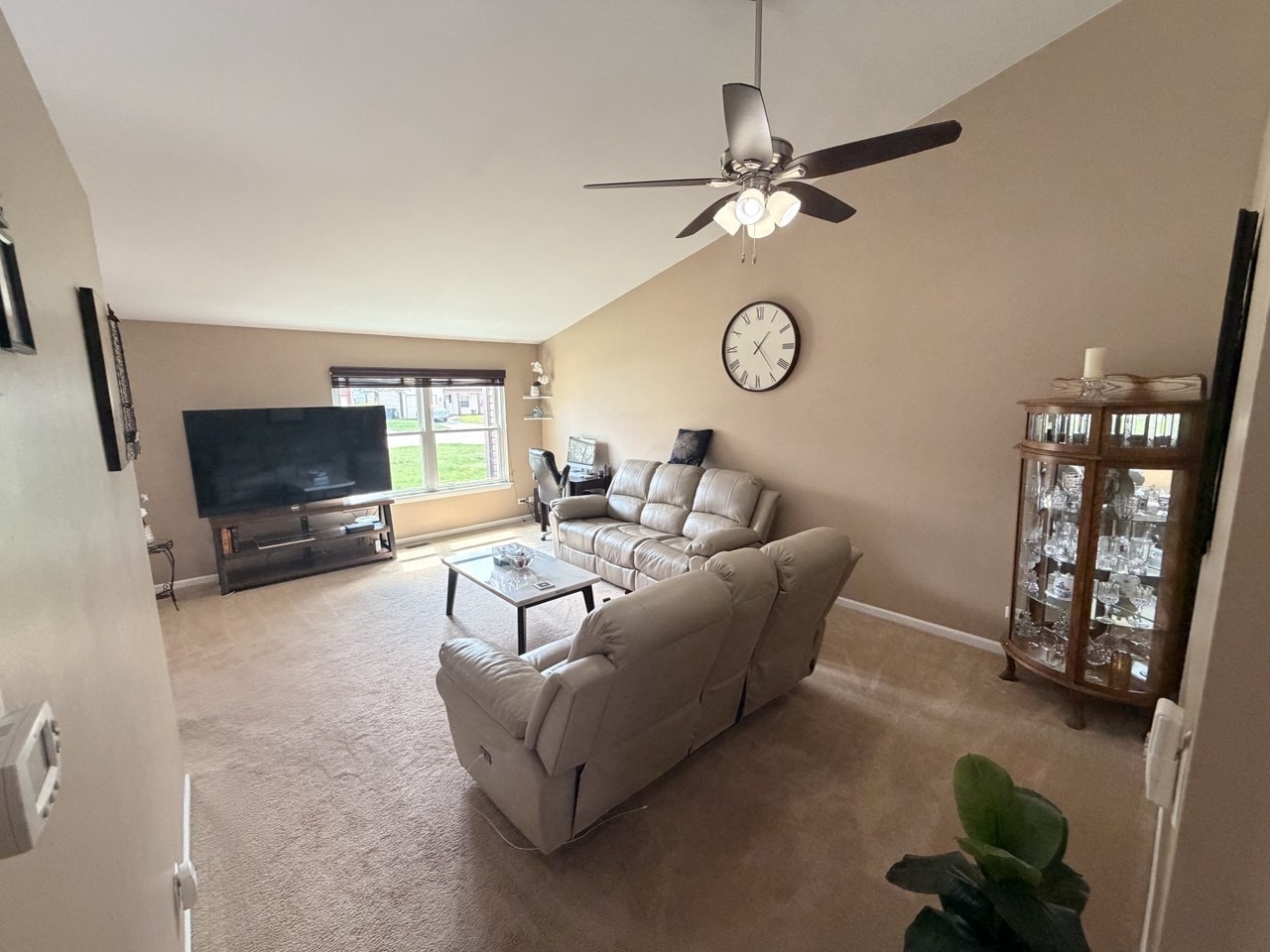 1219 Huntington Drive, Mundelein, IL 60060